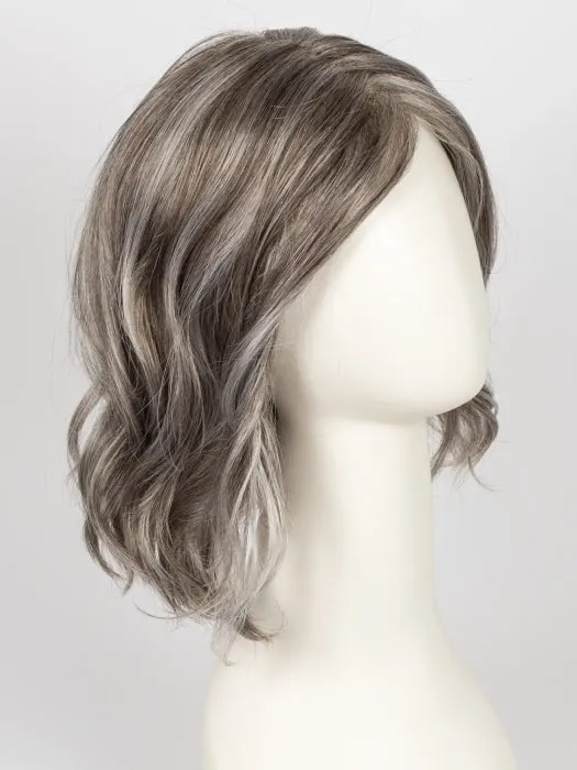 Accessories_Gabor_Wigs Hairpieces Soft and Subtle Petite/Average | Synthetic Lace Front Wig (Mono Part)