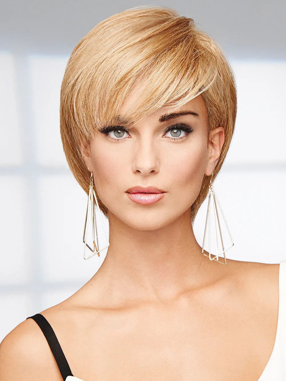 Accessories_Raquel Welch_Wigs SUCCESS STORY