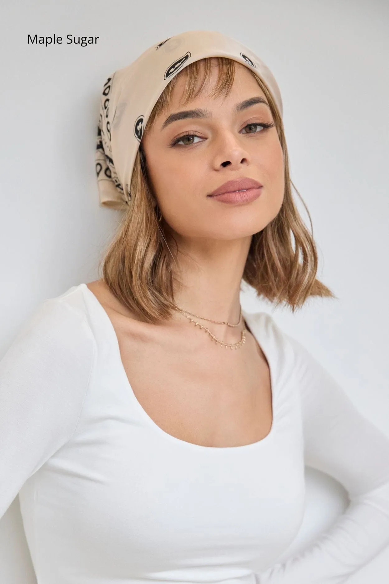 Accessories_Rene of Paris_Wigs Wavy Bob Halo by Rene of Paris
