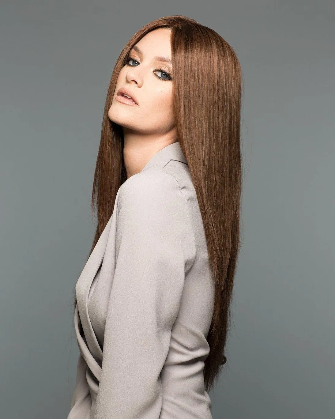 Accessories_Wigpro Collection_Wigs 125 Diva by WIGPRO - Hand Tied, Lace Front Wig