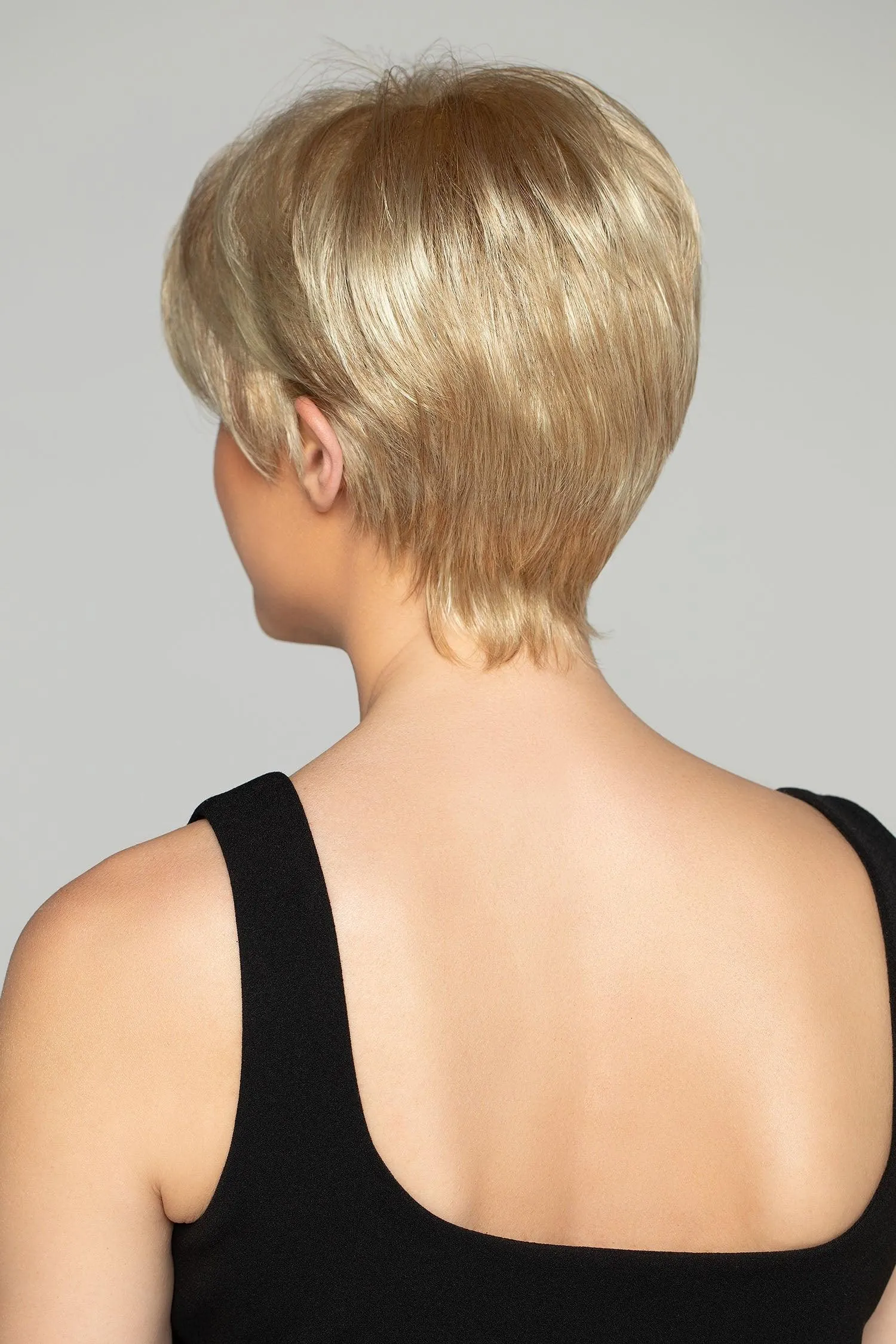 Accessories_Wigpro Collection_Wigs 590 Robin by WigPro: Synthetic Wig
