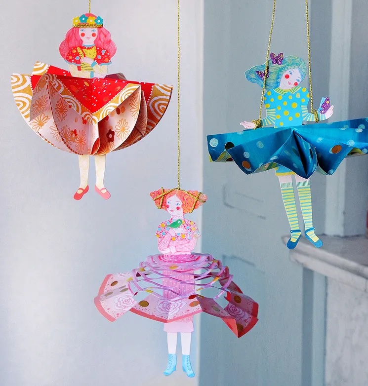 Babykids_Djeco_Toys Paper Dresses Folding Art