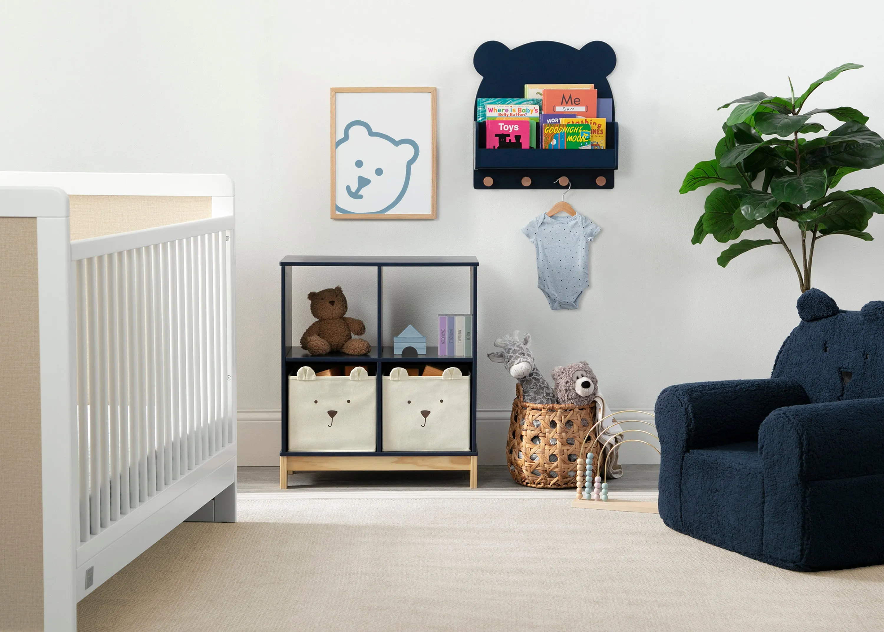 Brannan Bear Wall Shelf with 4 Hooks Babykids_Delta Children_Toy Storage & Bookshelves