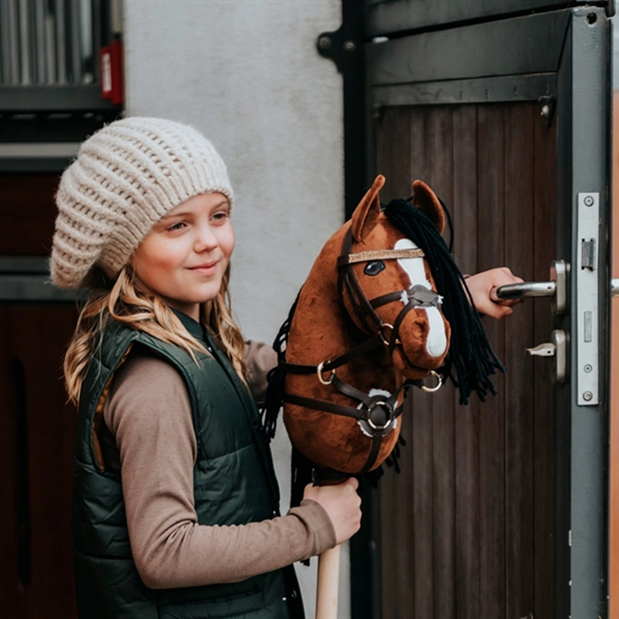 Cheval Roi Hobby Horse Charlie