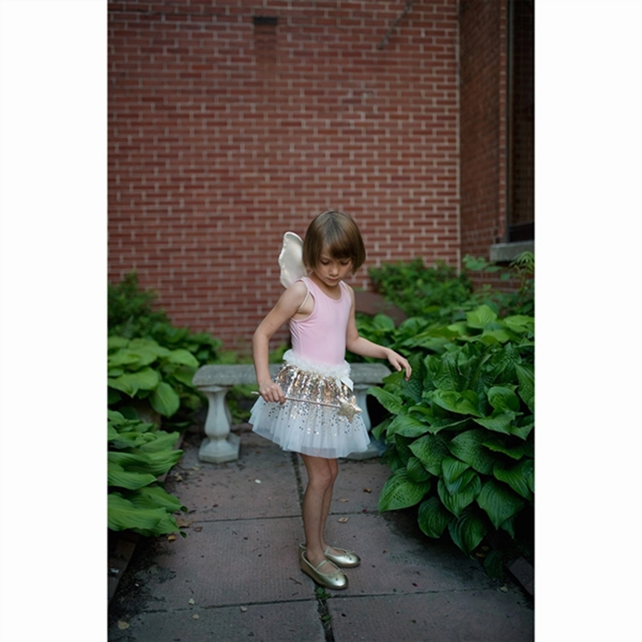 Great Pretenders Gracious Gold Sequins Set