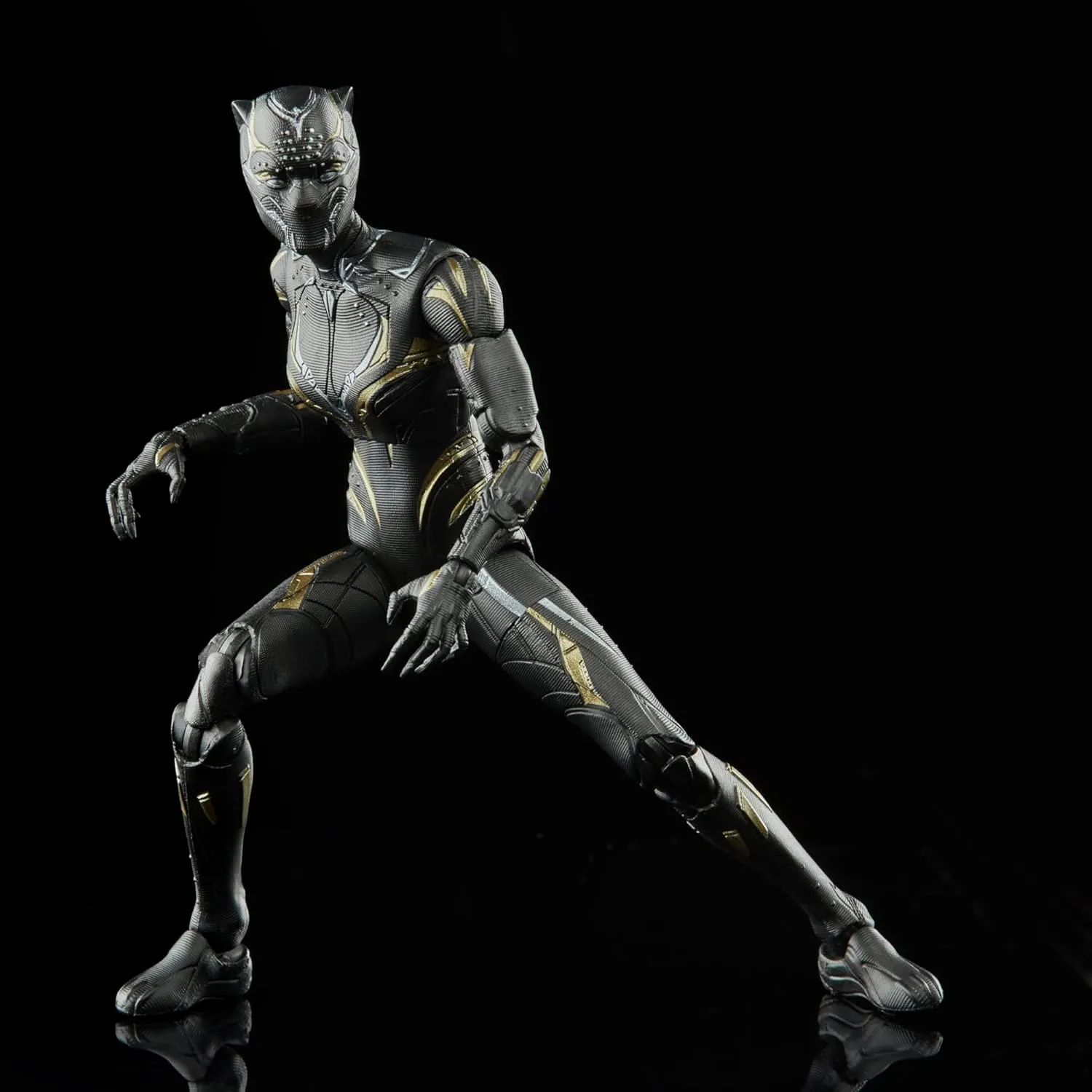 Hasbro Toys Hasbro Marvel Legends Series Black Panther Action Figure - 6-Inch-Scale Collectible with Swappable Hands