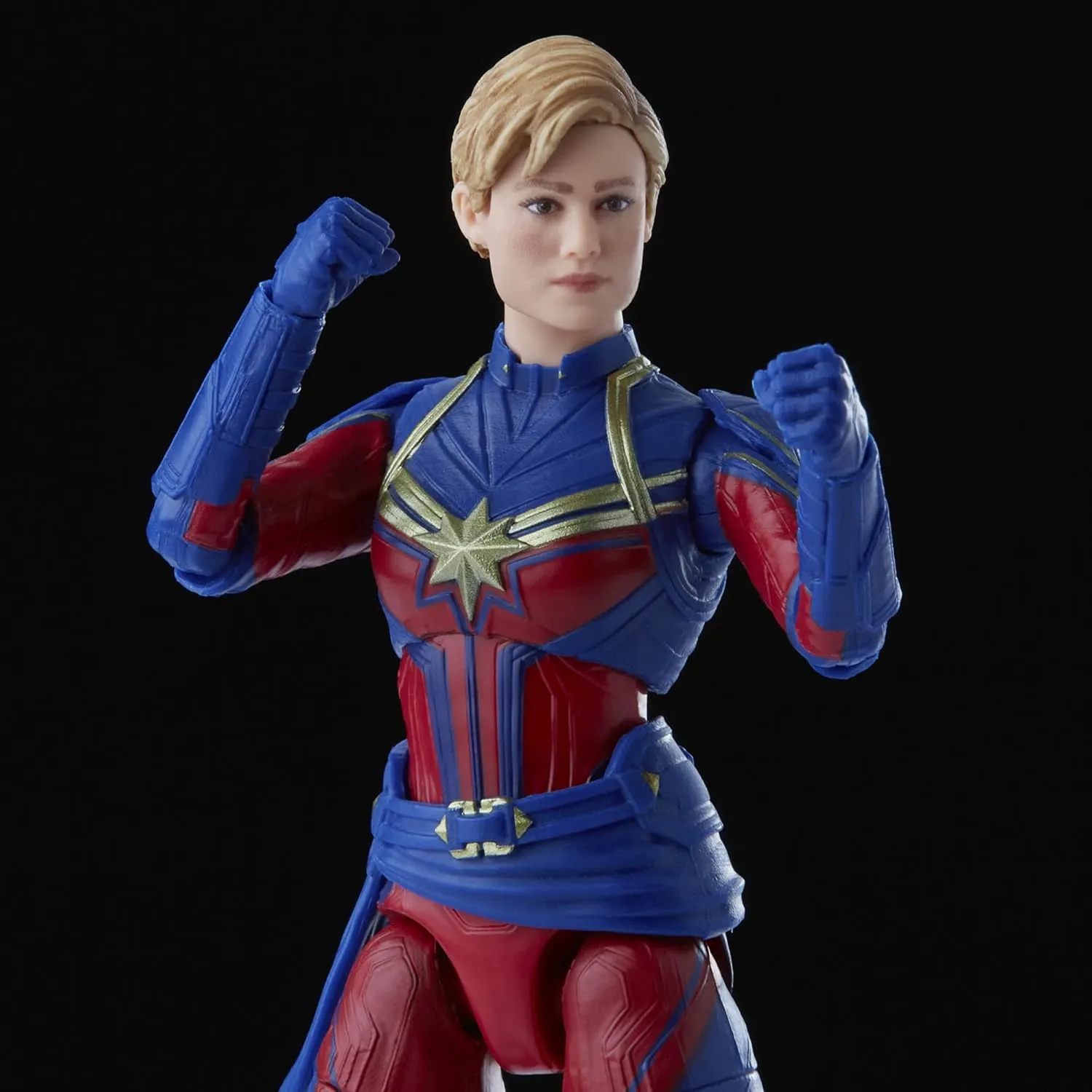 Hasbro Toys Hasbro Marvel Legends Series Marvel Cinematic Universe - Captain Marvel & Rescue Armor Action Figure (F0190)