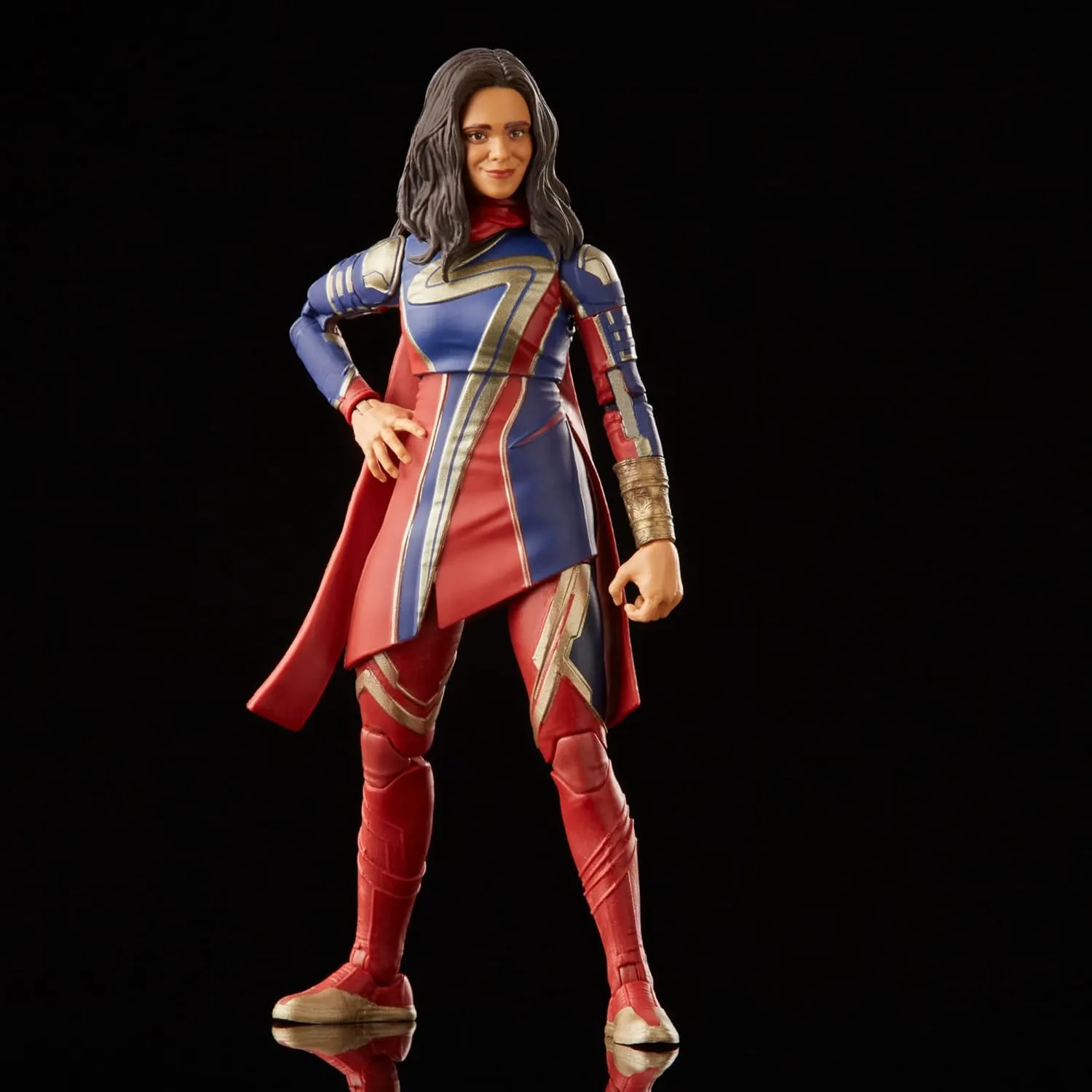 Hasbro Toys Hasbro Marvel Legends Series The Marvels - Ms. Marvel 6-Inch Action Figure (F3682)