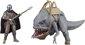 Hasbro Toys Hasbro Star Wars The Vintage Collection Star Wars: The Mandalorian - The Mandalorian & Blurrg Action Figure Set (G0302)
