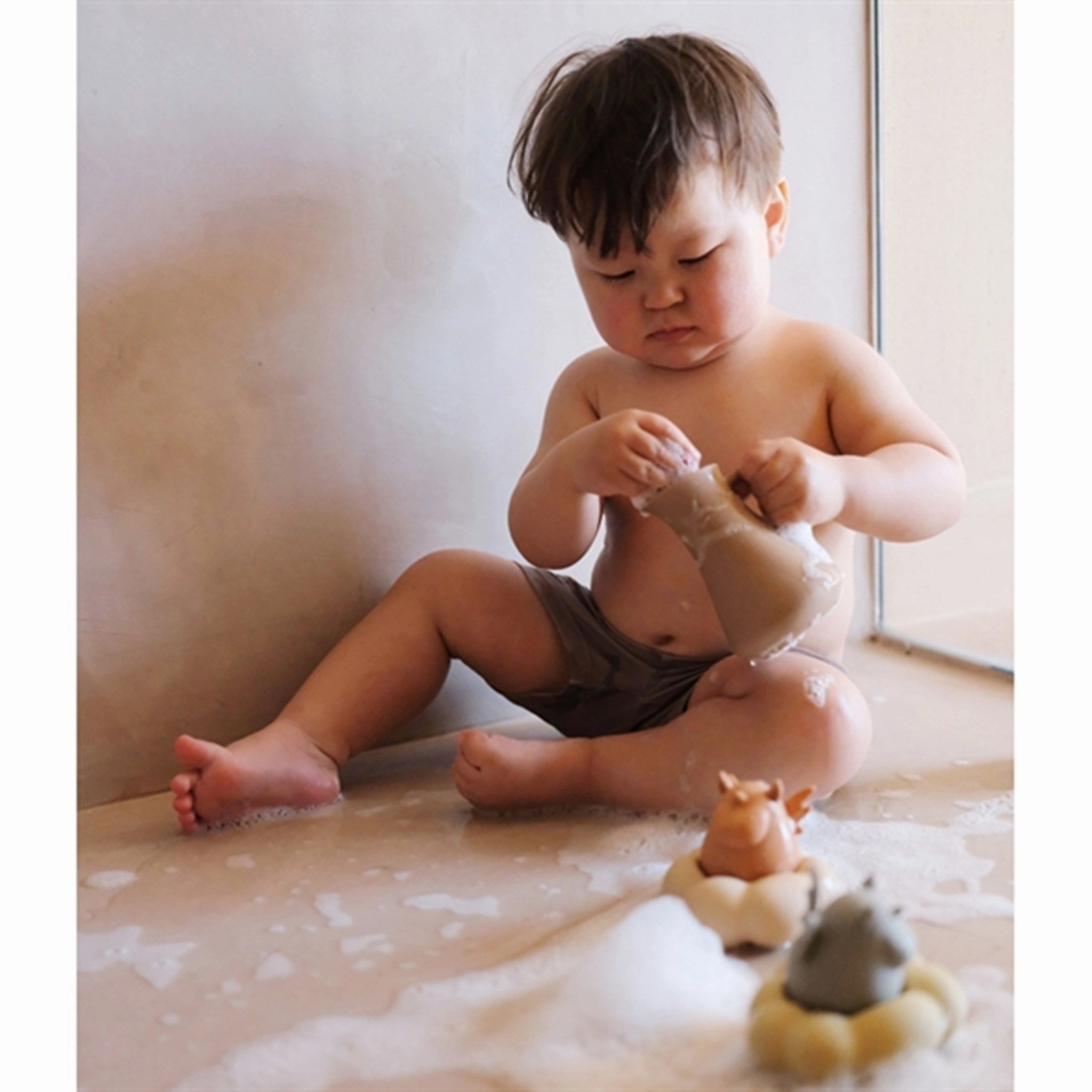 Konges Sljd Silicone Bath Toys Unicorn Almond
