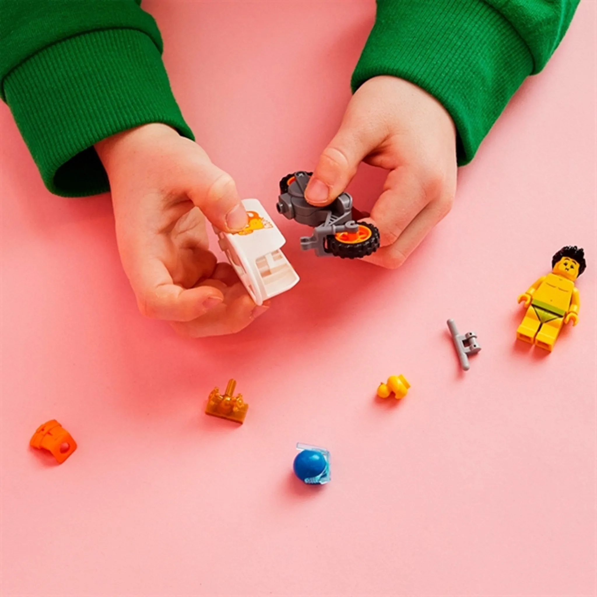 LEGO City Bathtub Stunt Bike