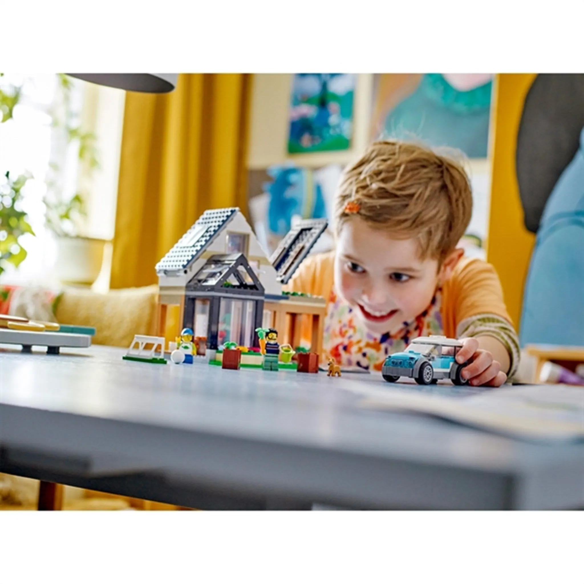 LEGO City Family House and Electric Car
