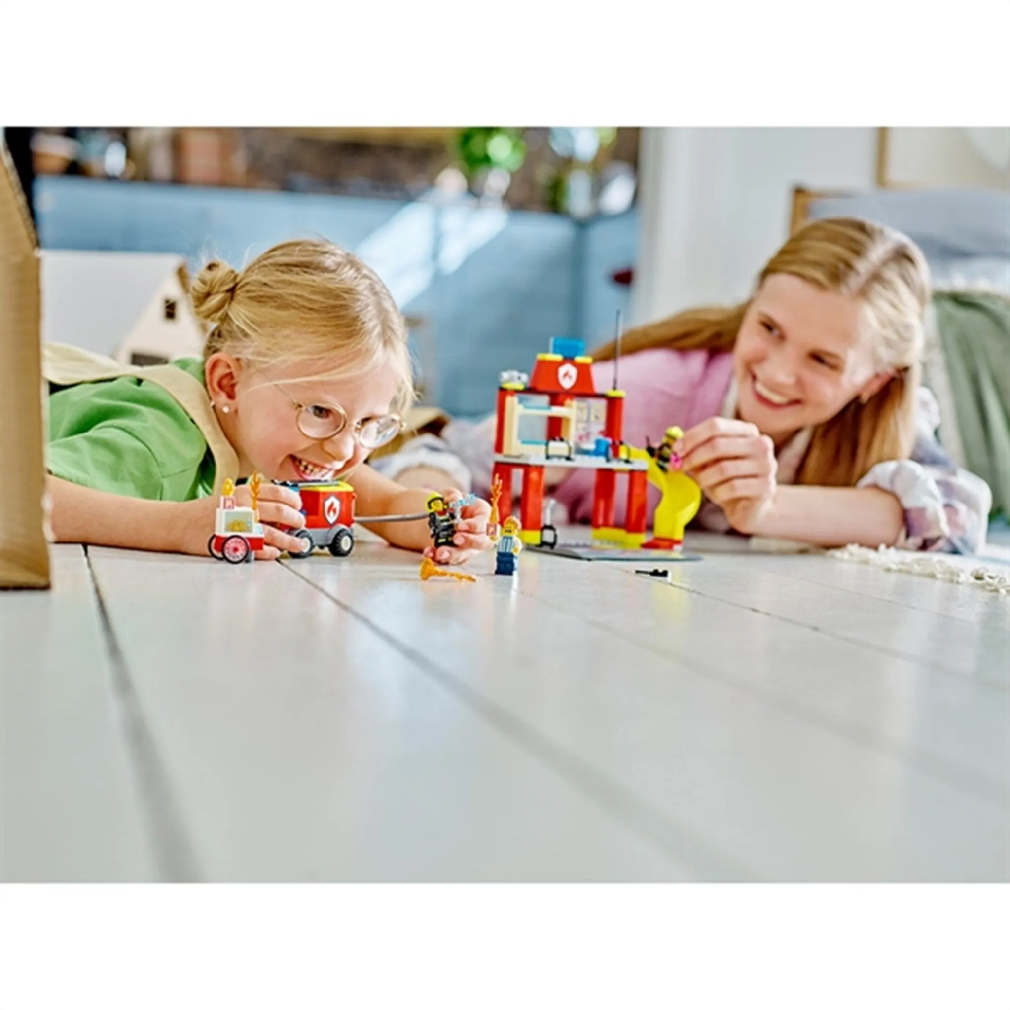 LEGO City Fire Station and Fire Engine
