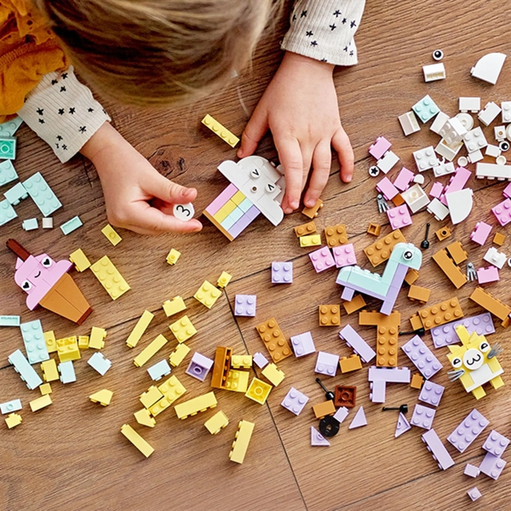 LEGO Classic Creative Pastel Fun