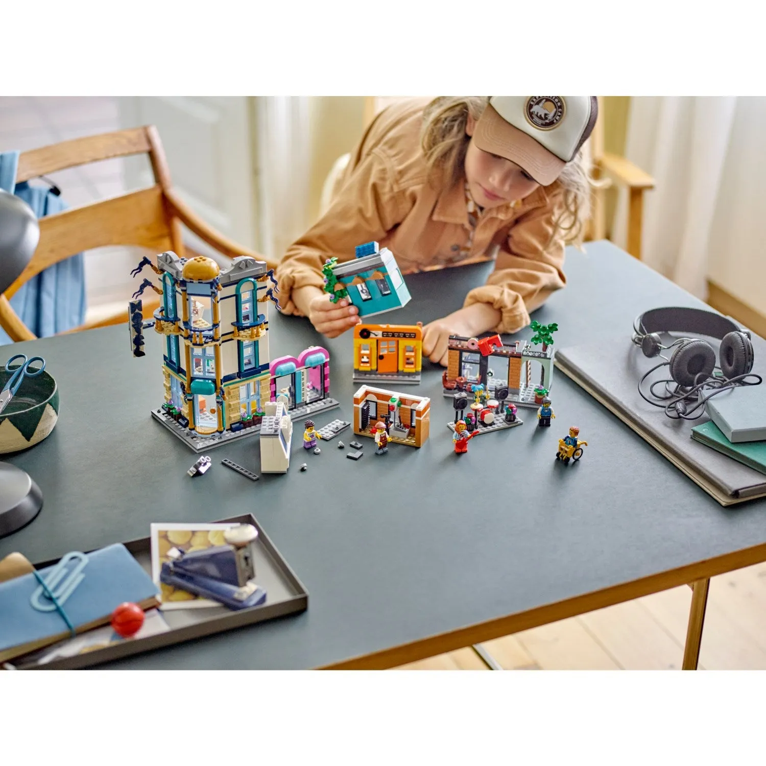 LEGO Creator Main Street
