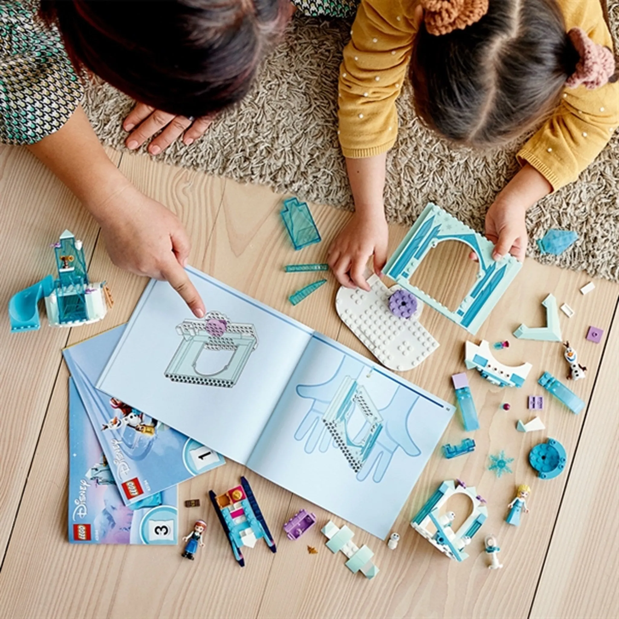 LEGO Disney Anna and Elsa's Frozen Wonderland