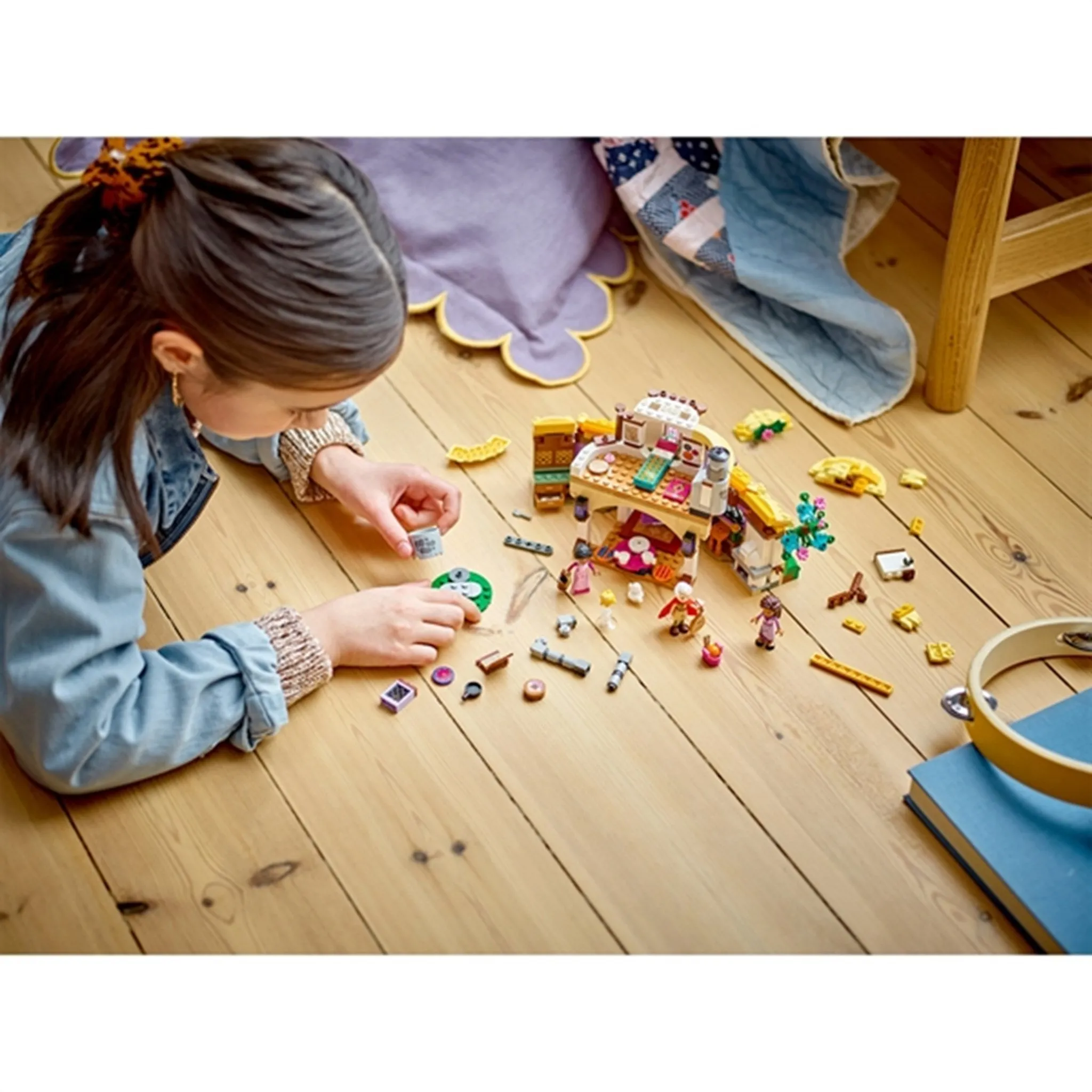 LEGO Disney Asha's Cottage