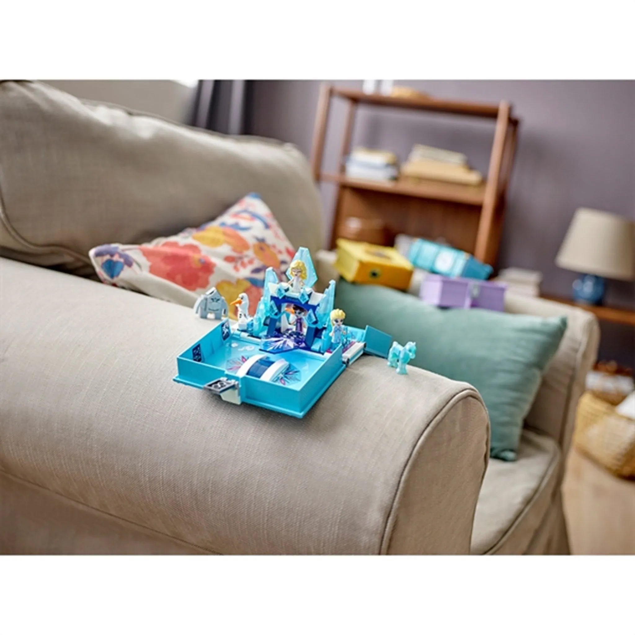 LEGO Disney Elsa and the Nokk Storybook Adventures