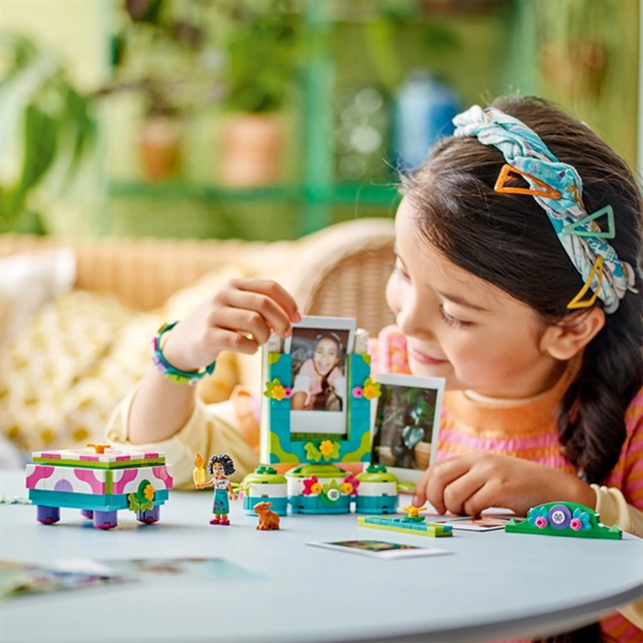 LEGO Disney Mirabel's Photo Frame and Jewellery Box