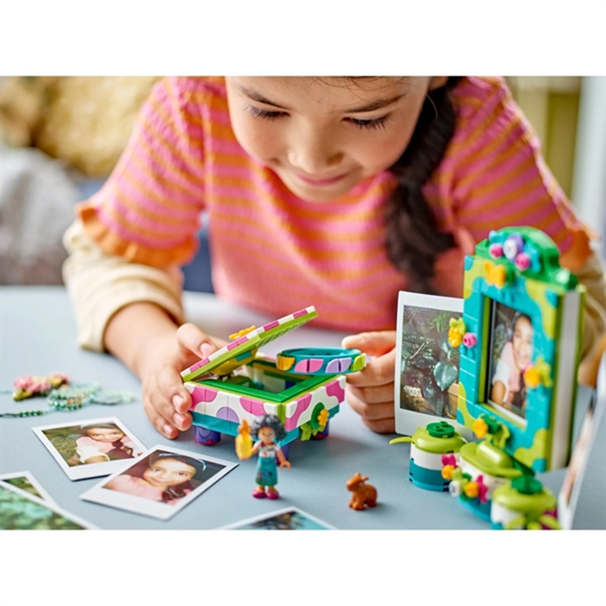 LEGO Disney Mirabel's Photo Frame and Jewellery Box