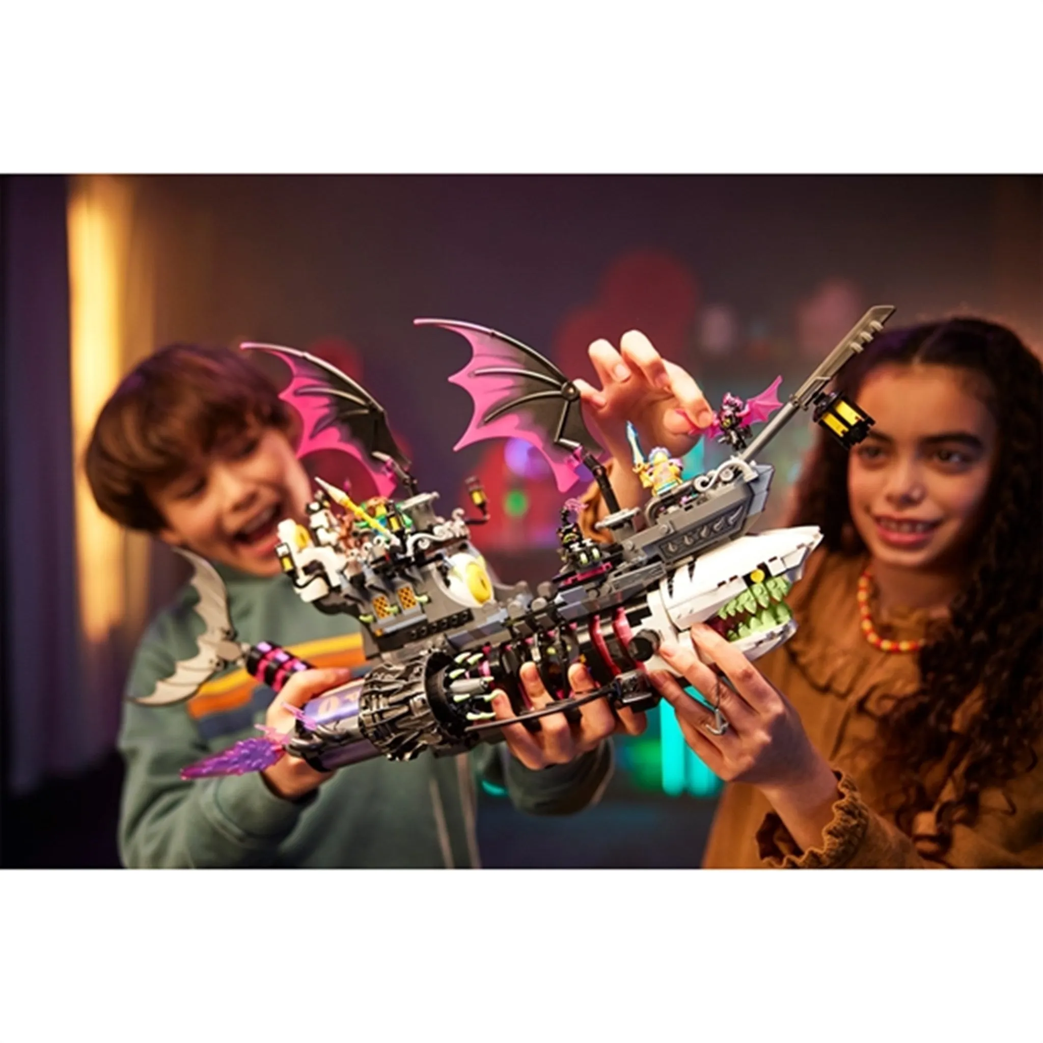 LEGO DREAMZzz Nightmare Shark Ship