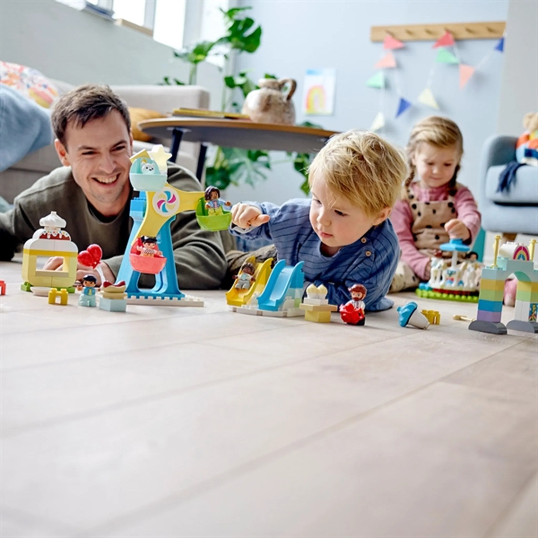 LEGO DUPLO Amusement Park