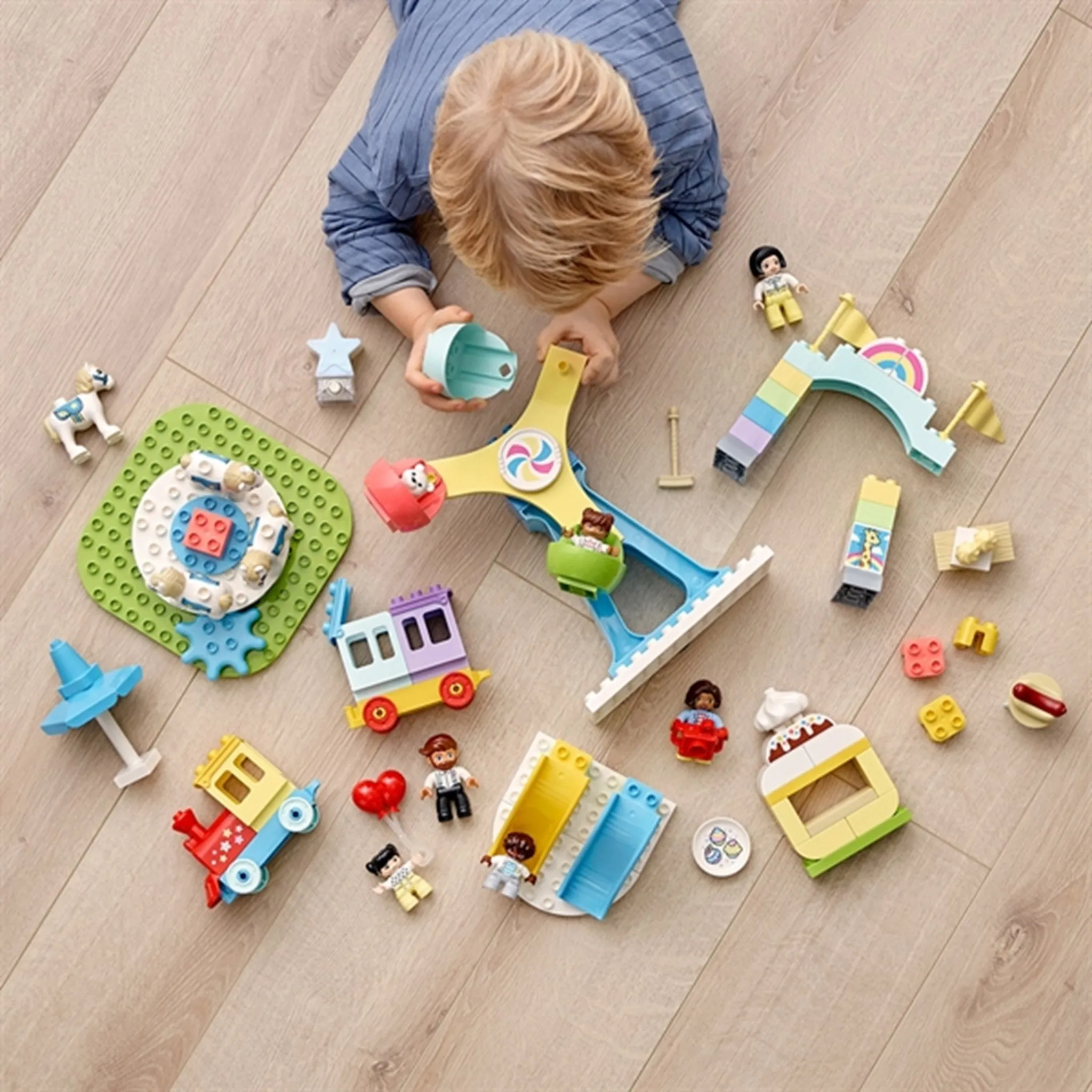 LEGO DUPLO Amusement Park