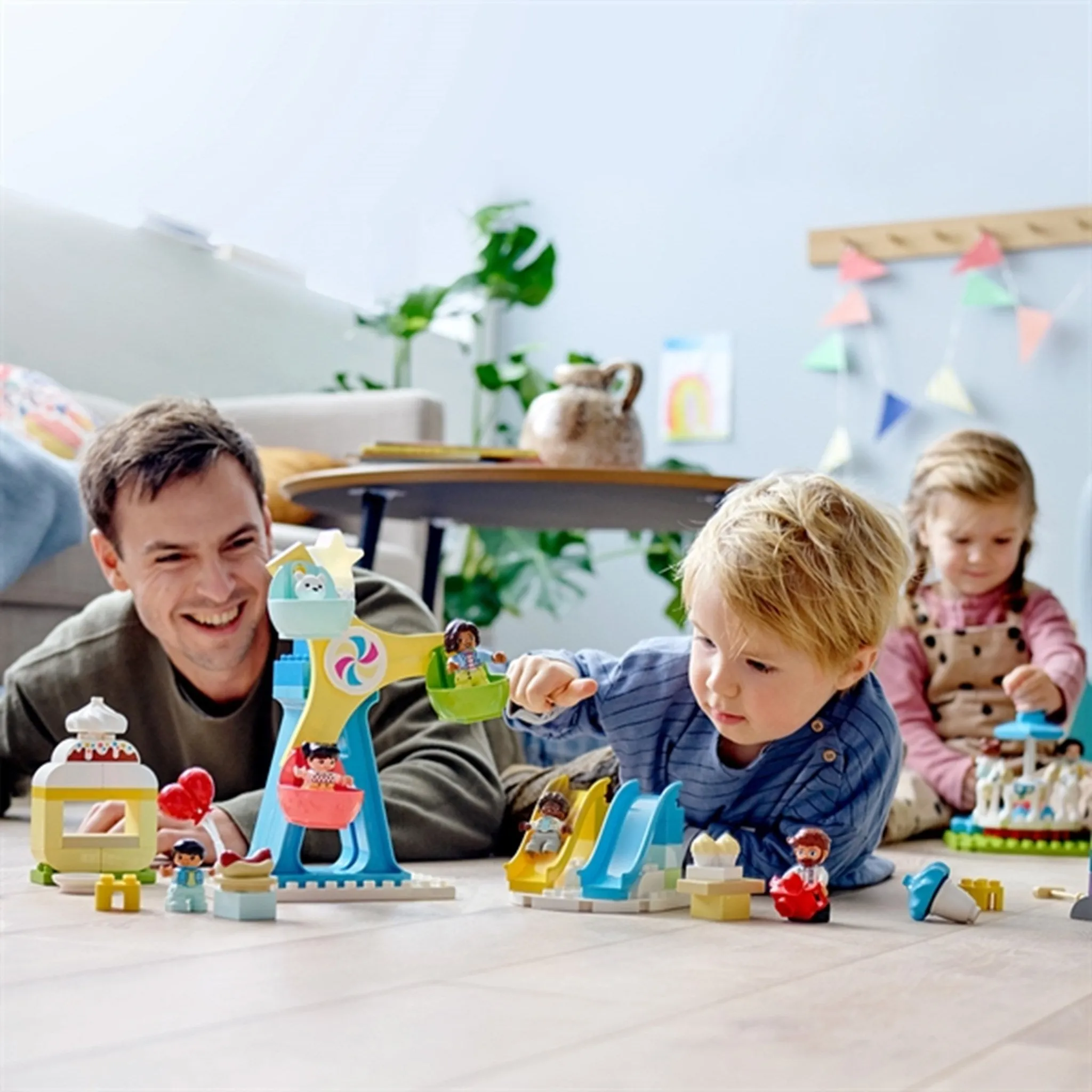 LEGO DUPLO Amusement Park