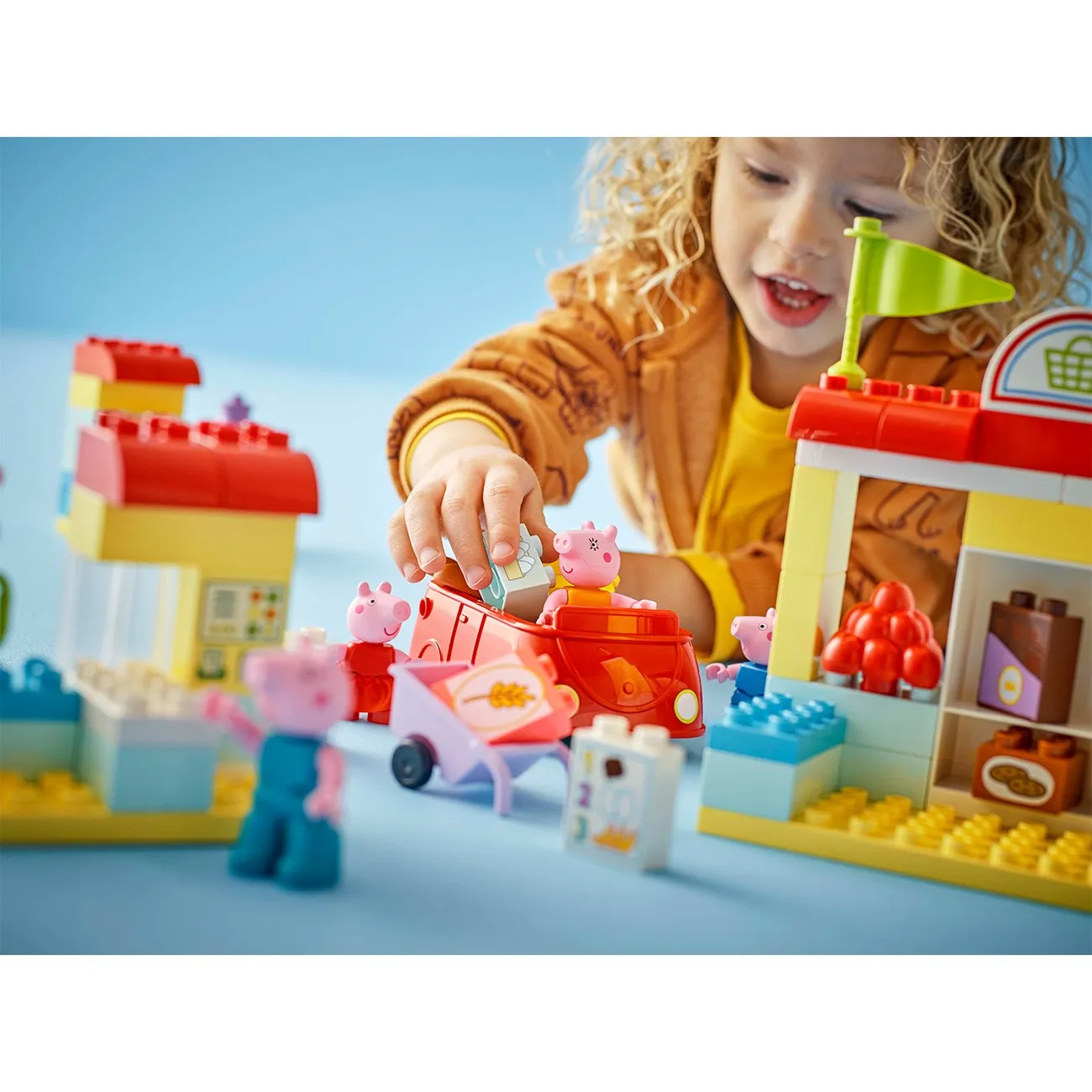 LEGO DUPLO Peppa Pig in the supermarket