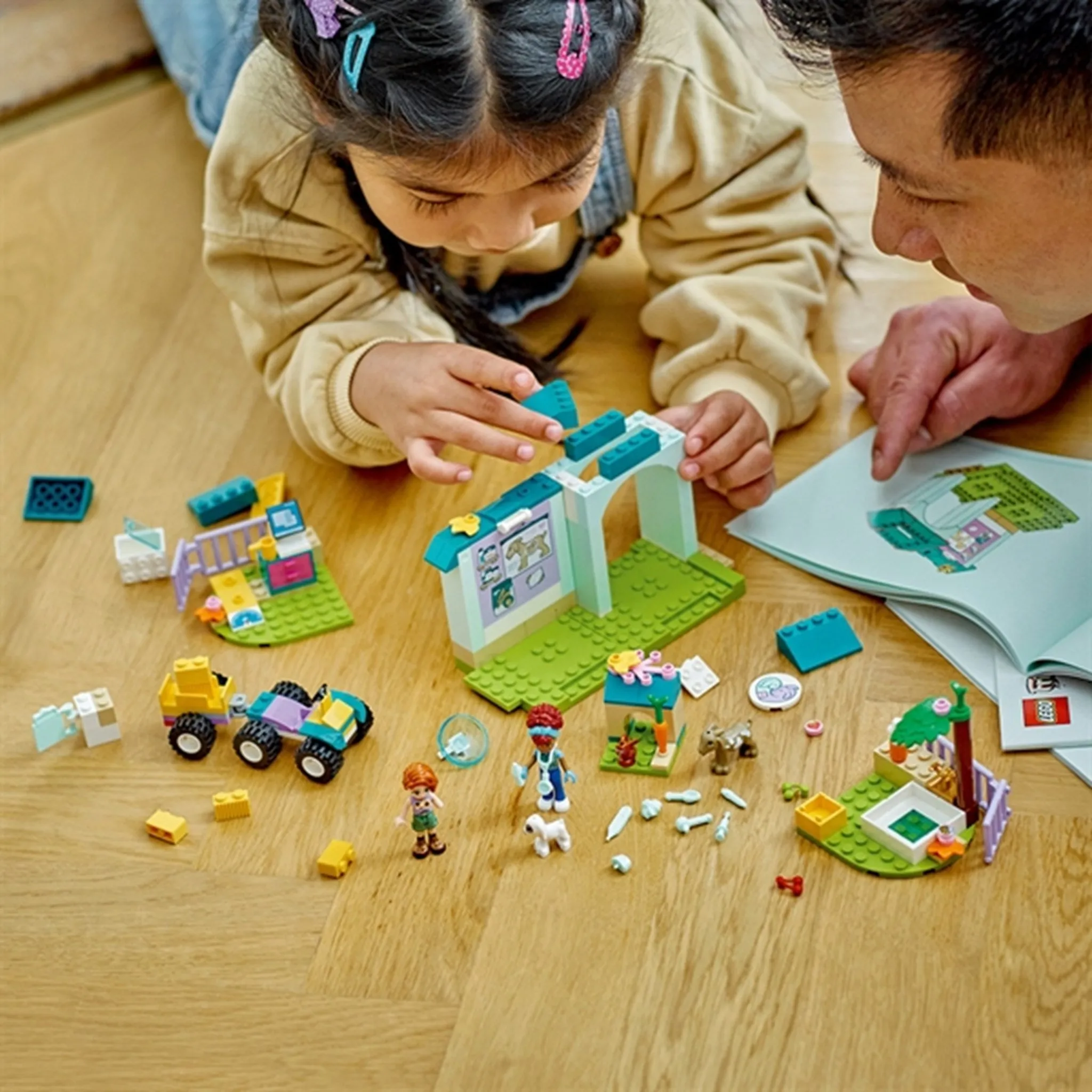 LEGO Friends Farm Animal Vet Clinic