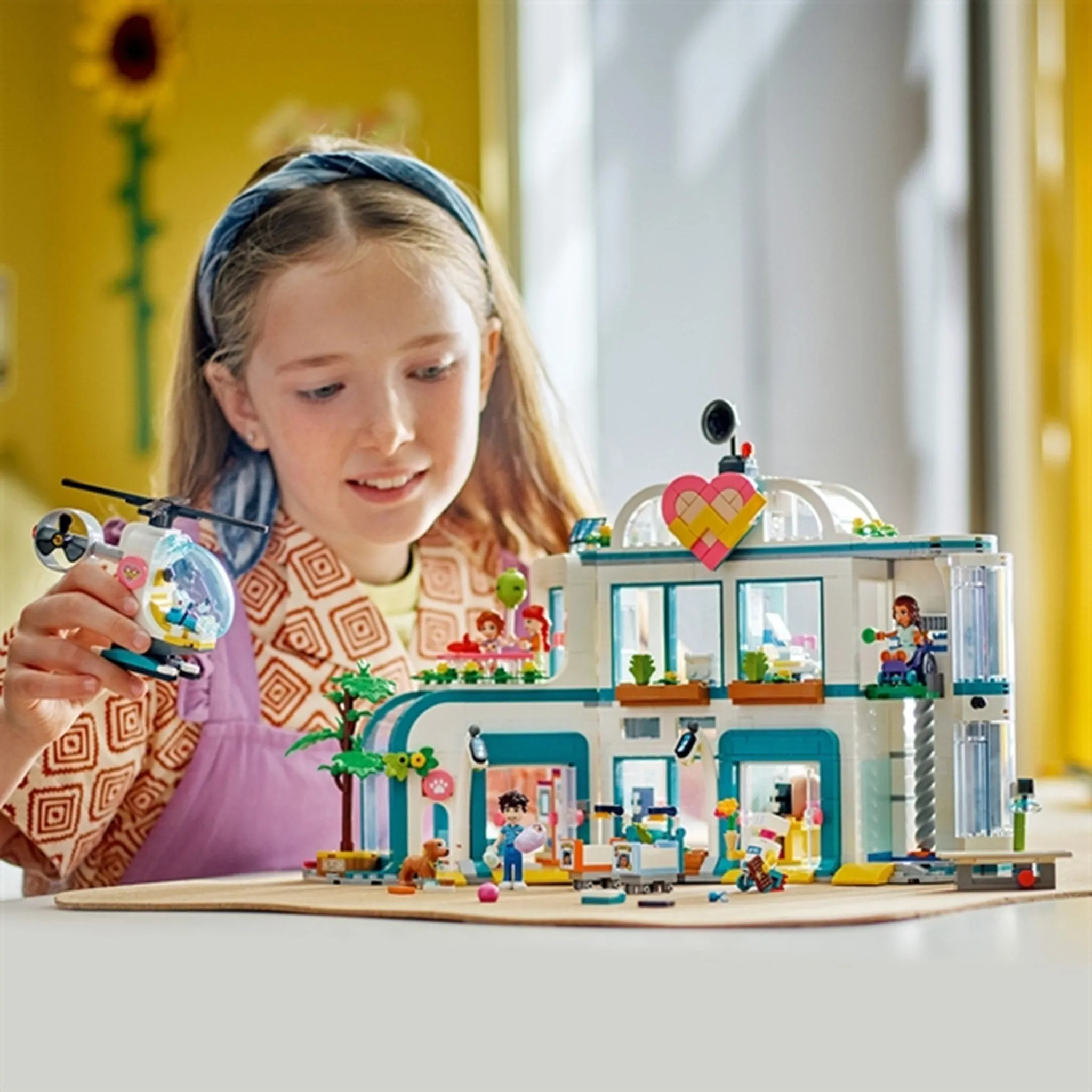 LEGO Friends Heartlake City Hospital