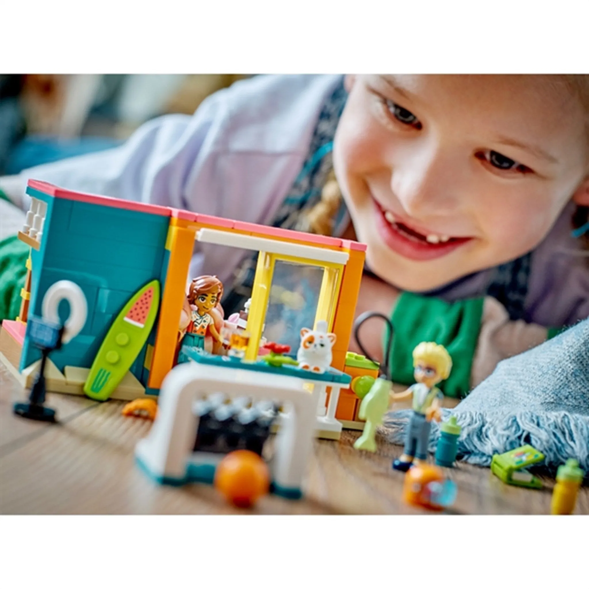 LEGO Friends Leo's Room