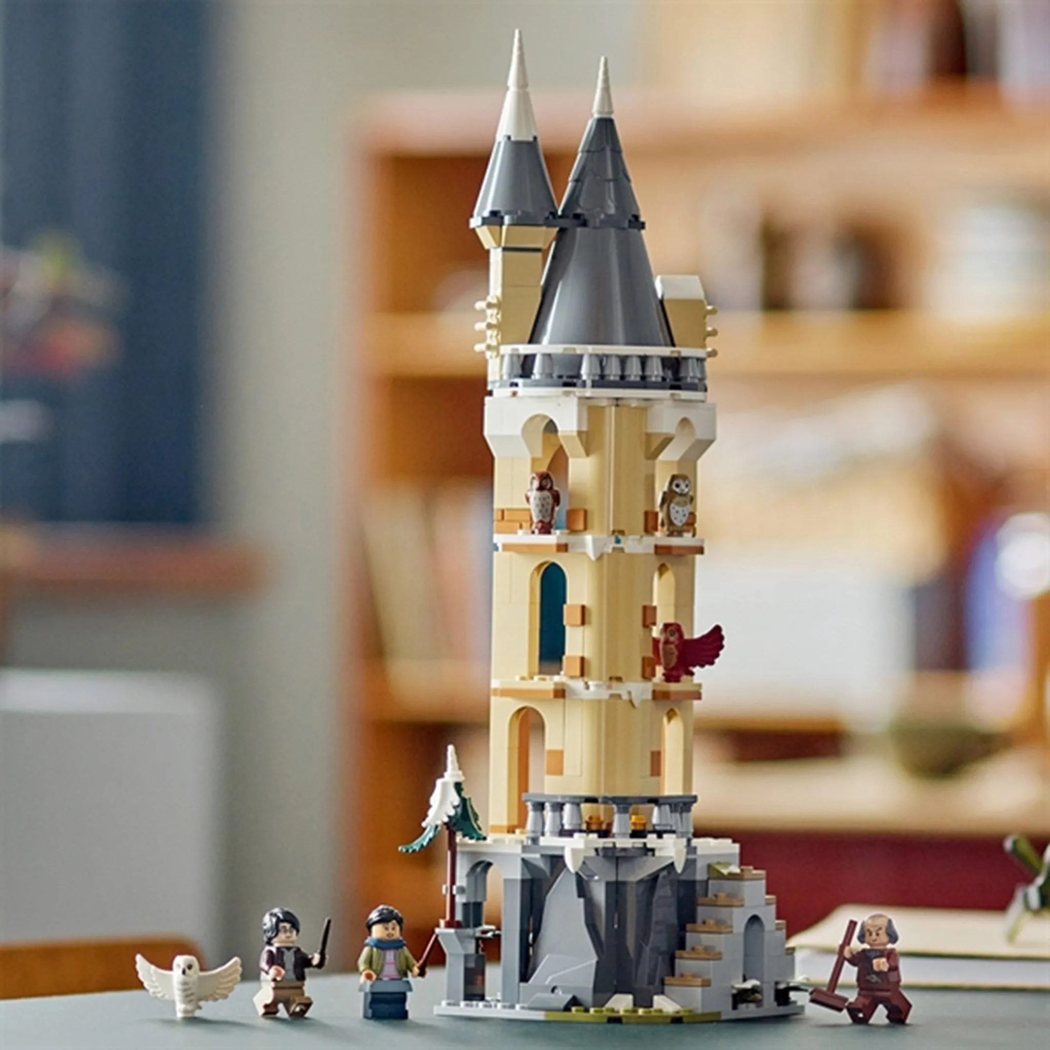 LEGO Harry Potter Hogwarts Castle Owlery