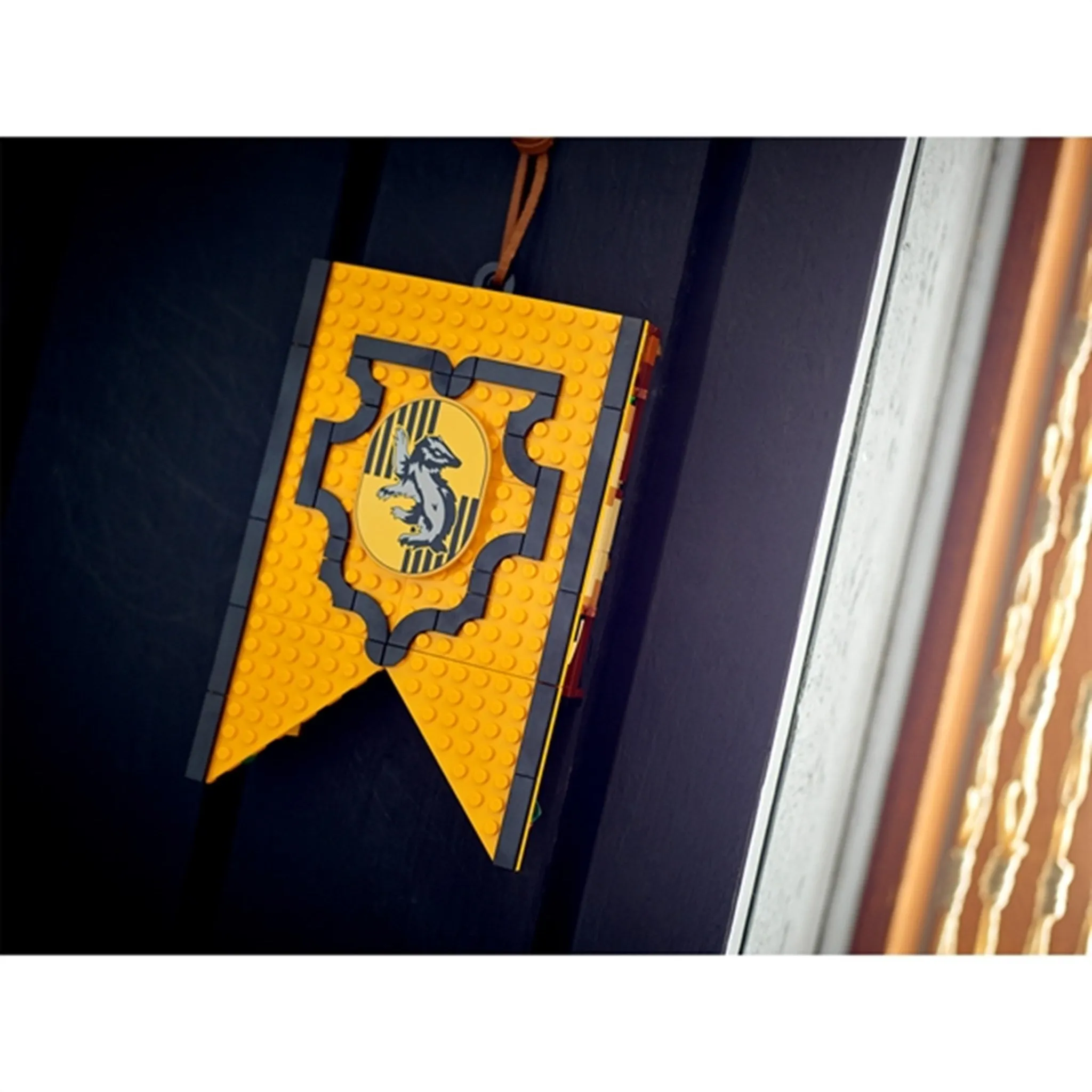 LEGO Harry Potter House Banner Hufflepuff