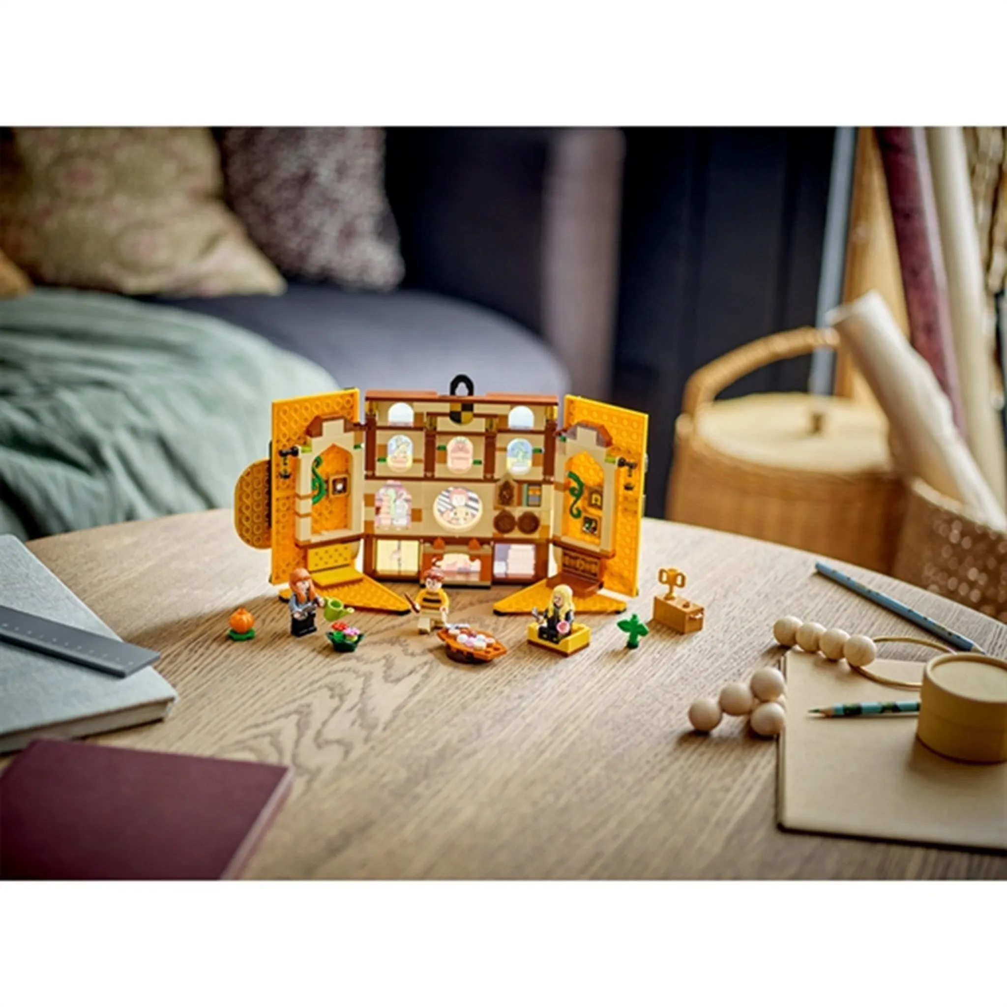 LEGO Harry Potter House Banner Hufflepuff