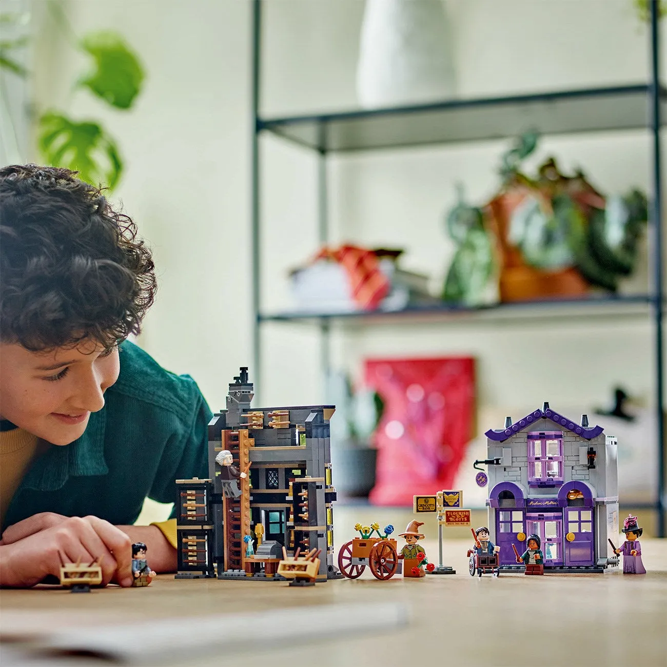 LEGO Harry PotterOllivander and Madam Malkin's cloaks
