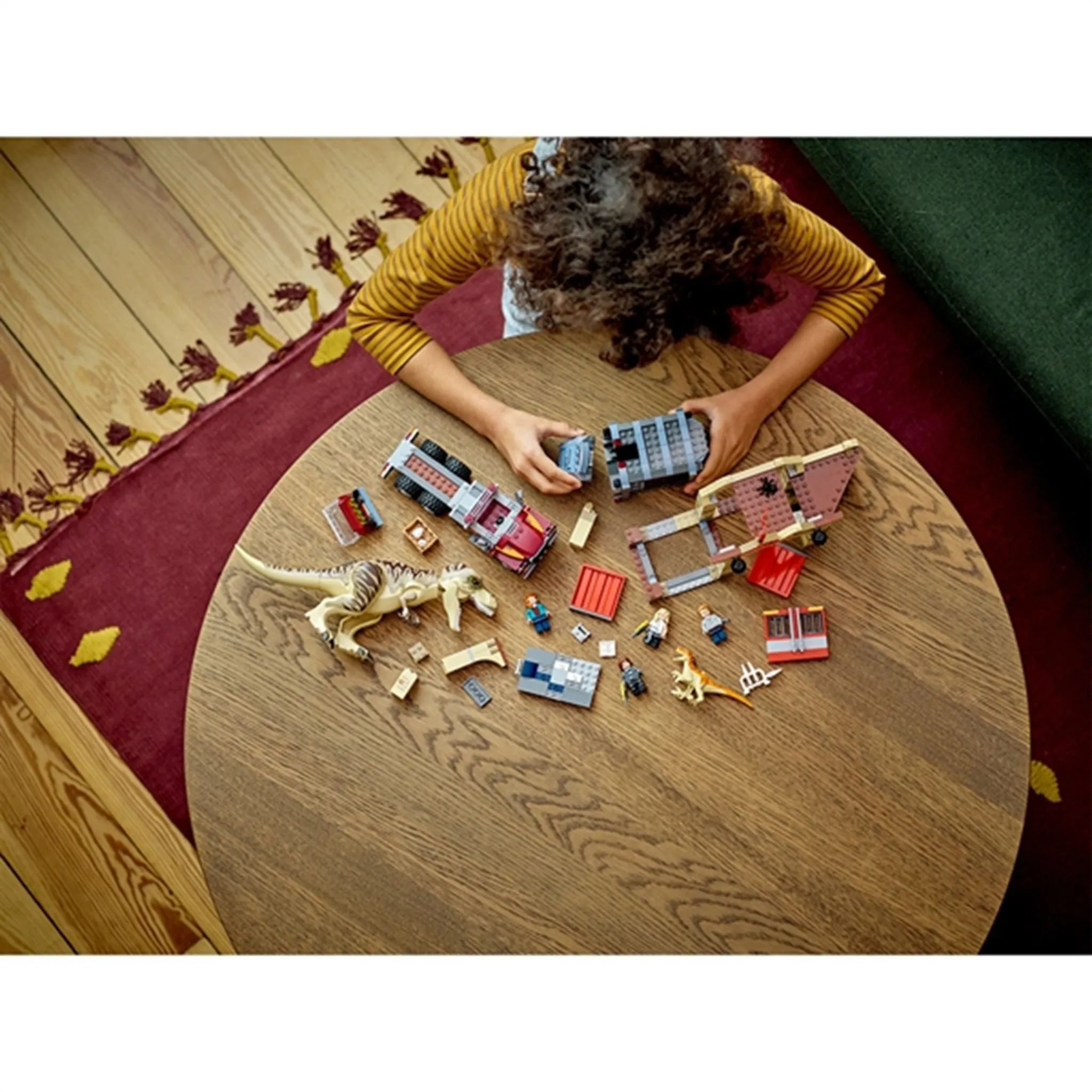 LEGO Jurassic World T. rex & Atrociraptor Dinosaur Breakout