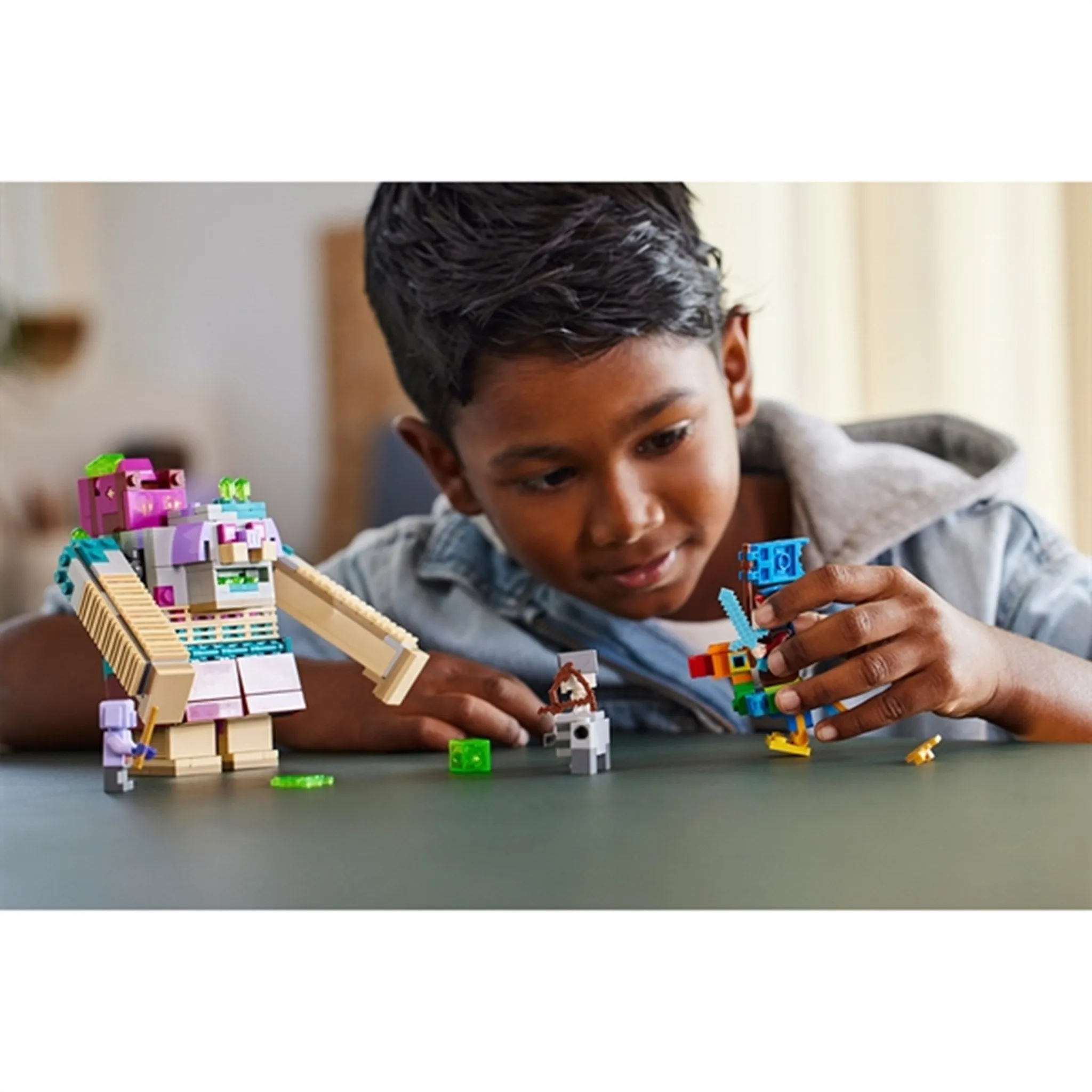 LEGO Minecraft The Devourer Showdown