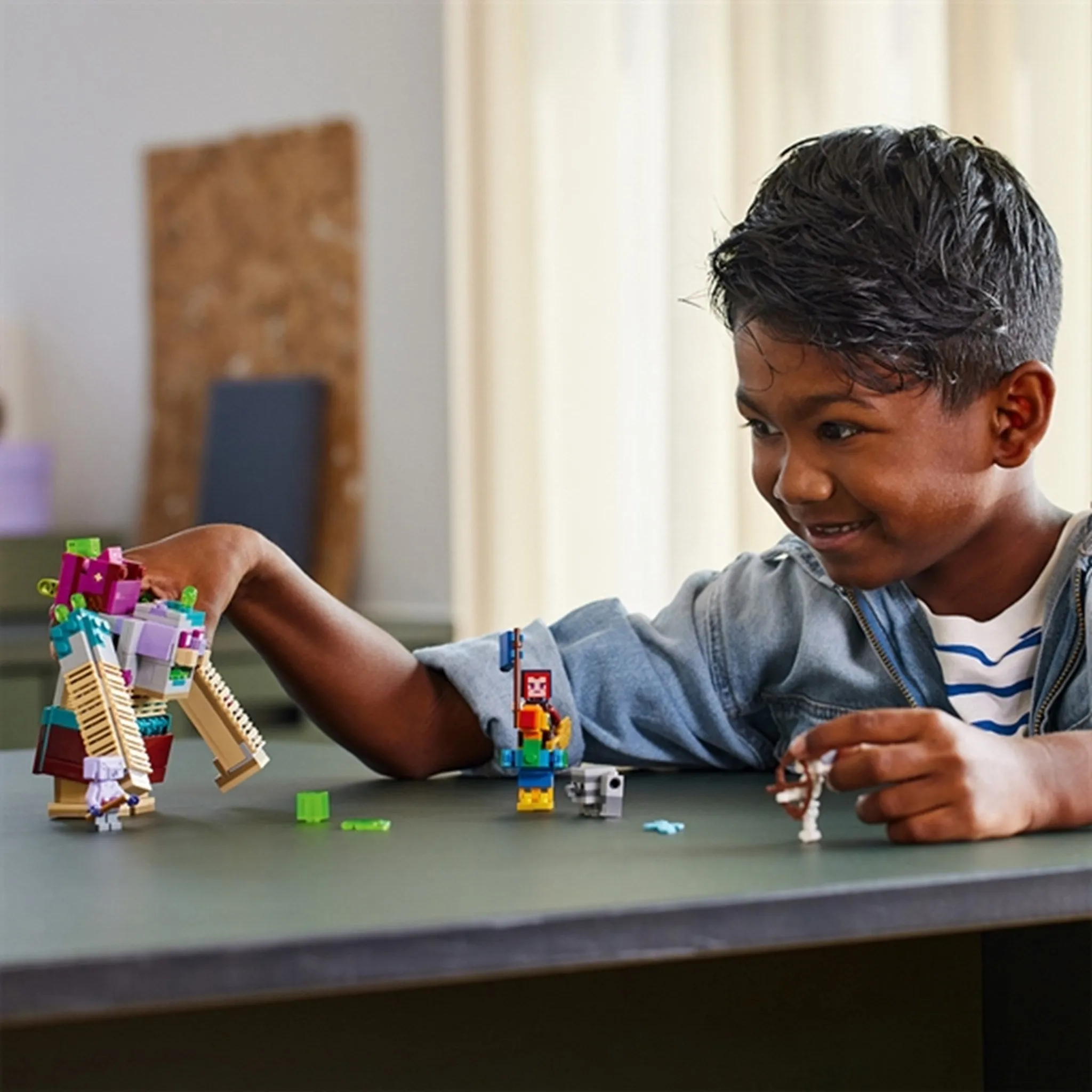 LEGO Minecraft The Devourer Showdown