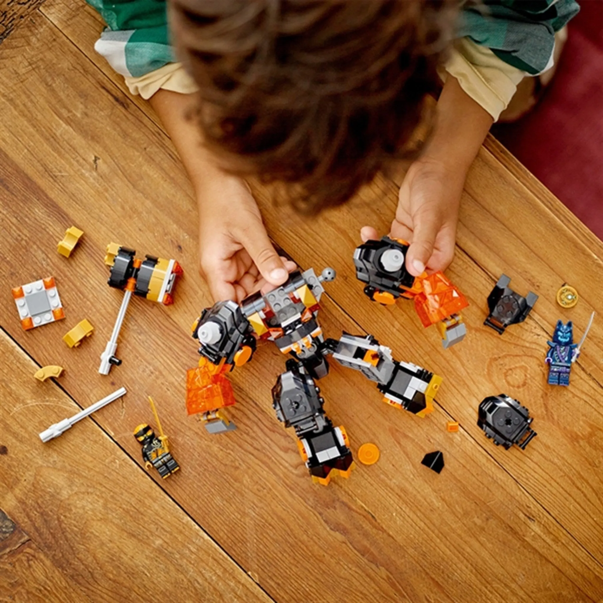 LEGO NINJAGO Cole's Elemental Earth Mech