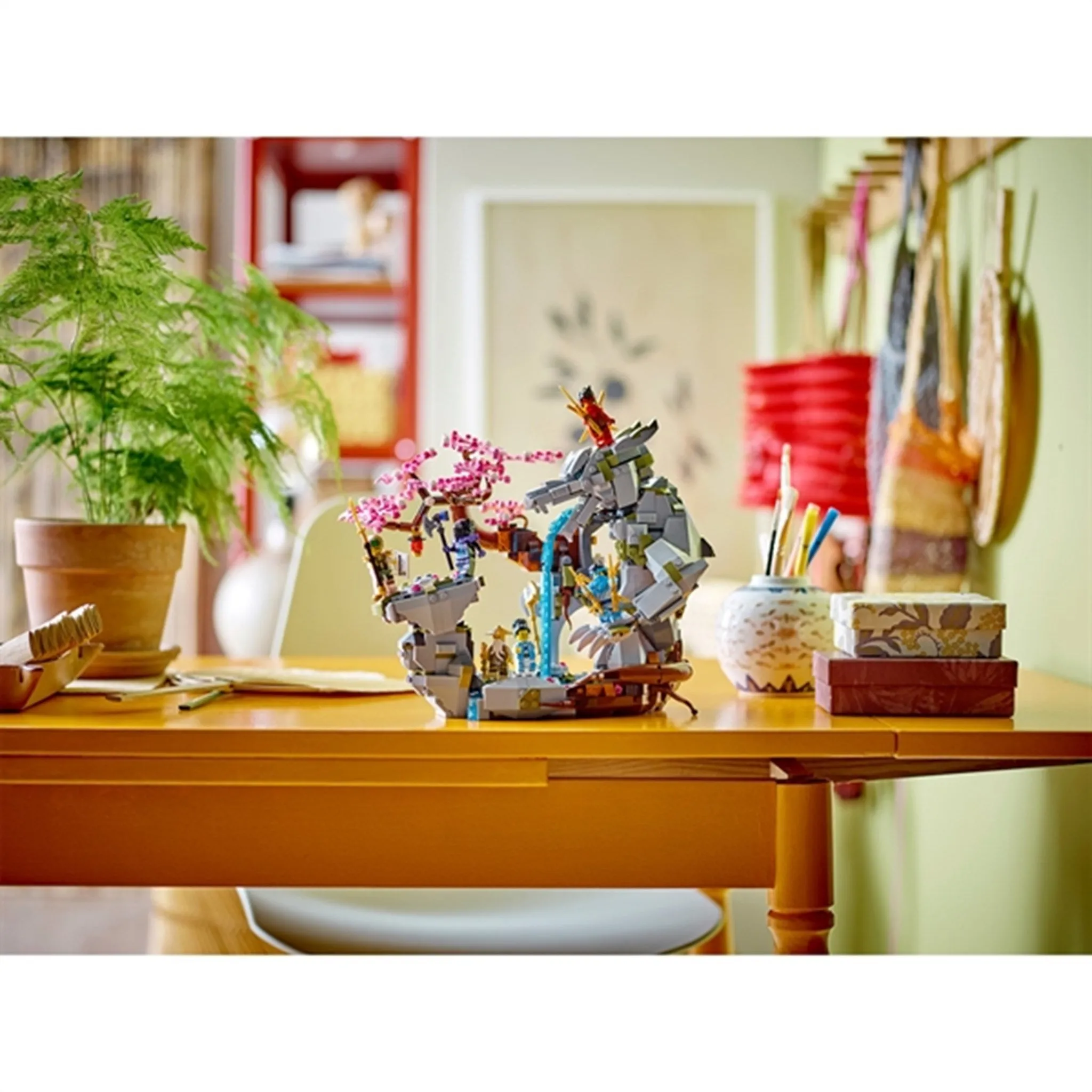 LEGO NINJAGO Dragon Stone Shrine