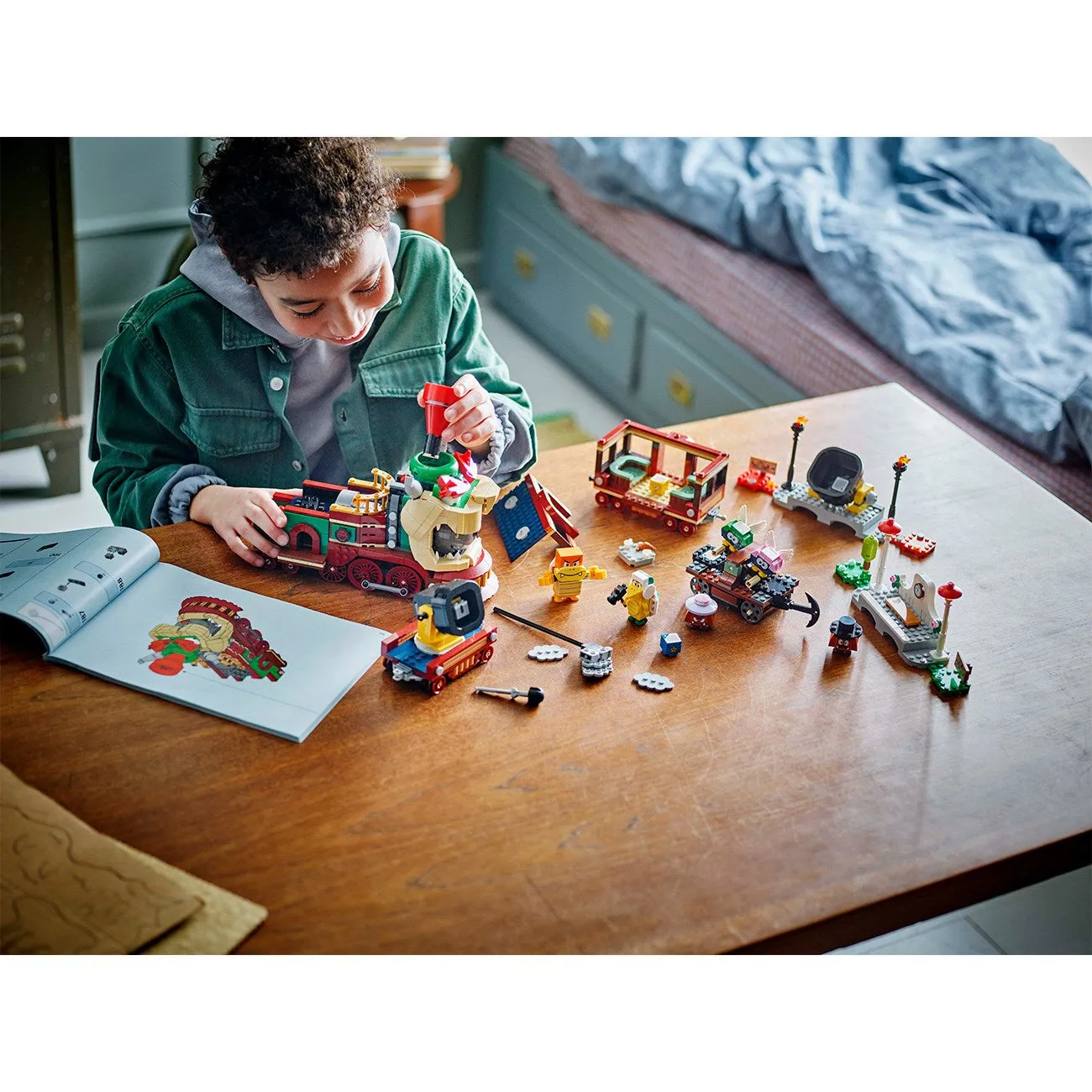LEGO Super Mario Bowser Express Train