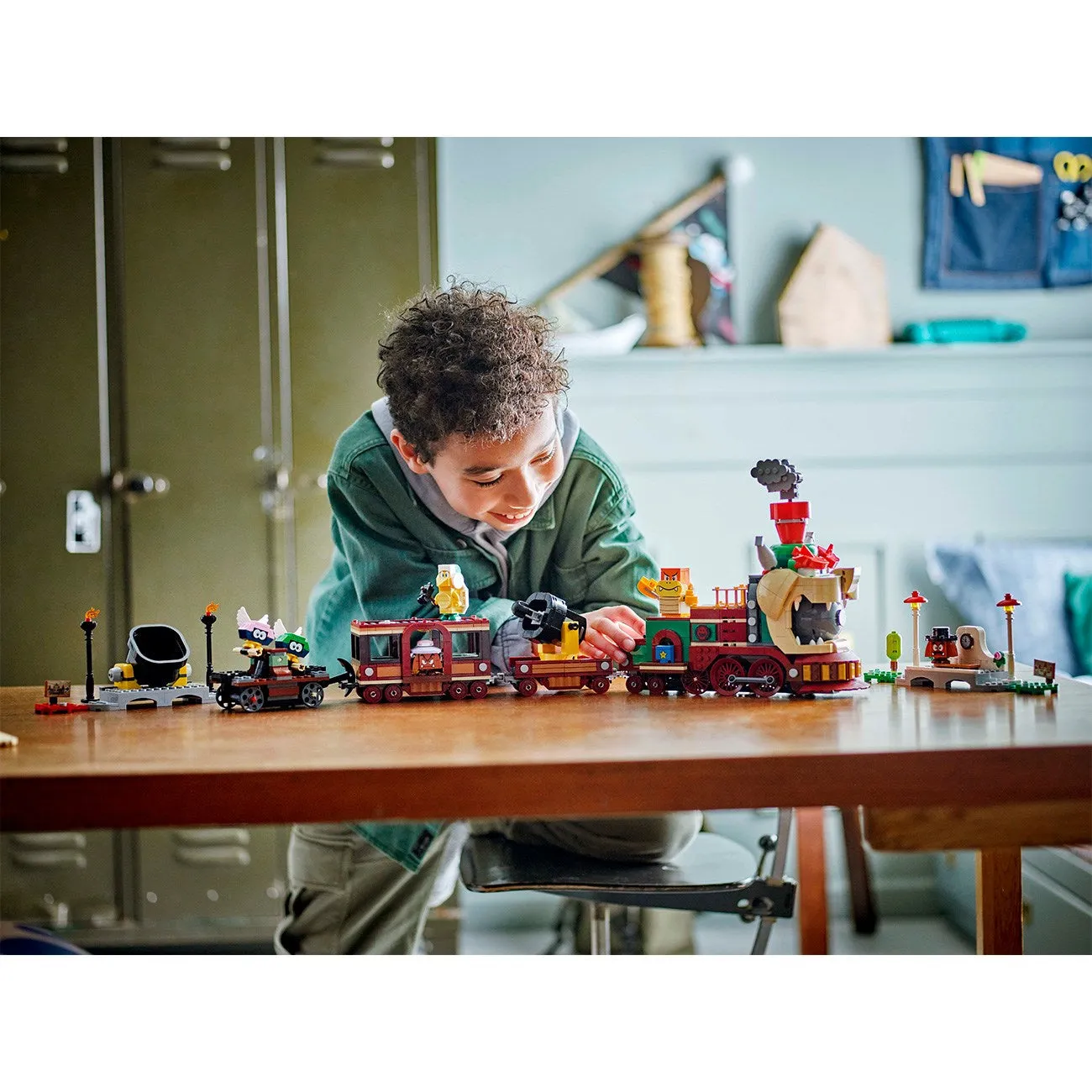 LEGO Super Mario Bowser Express Train