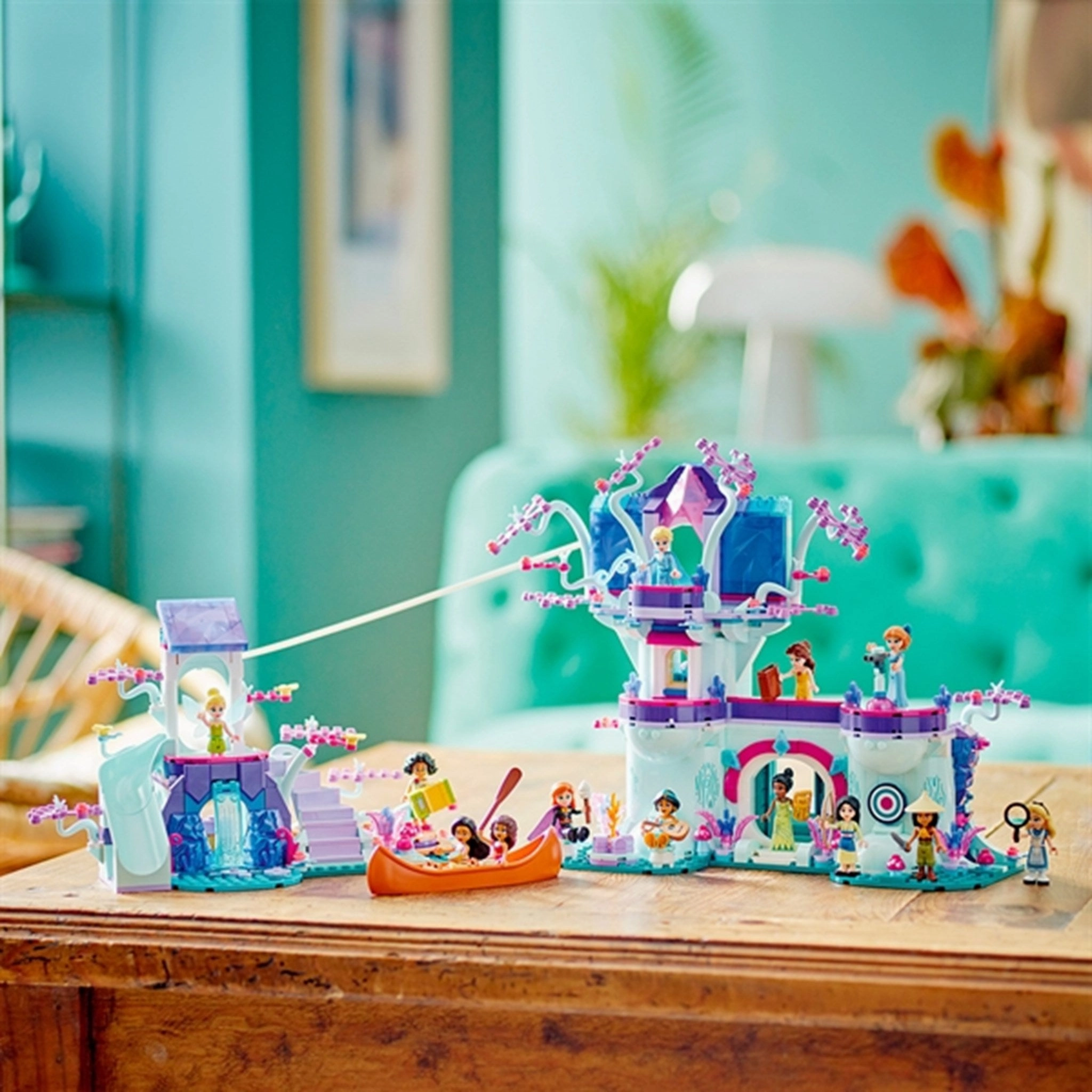LEGO Disney The Enchanted Treehouse