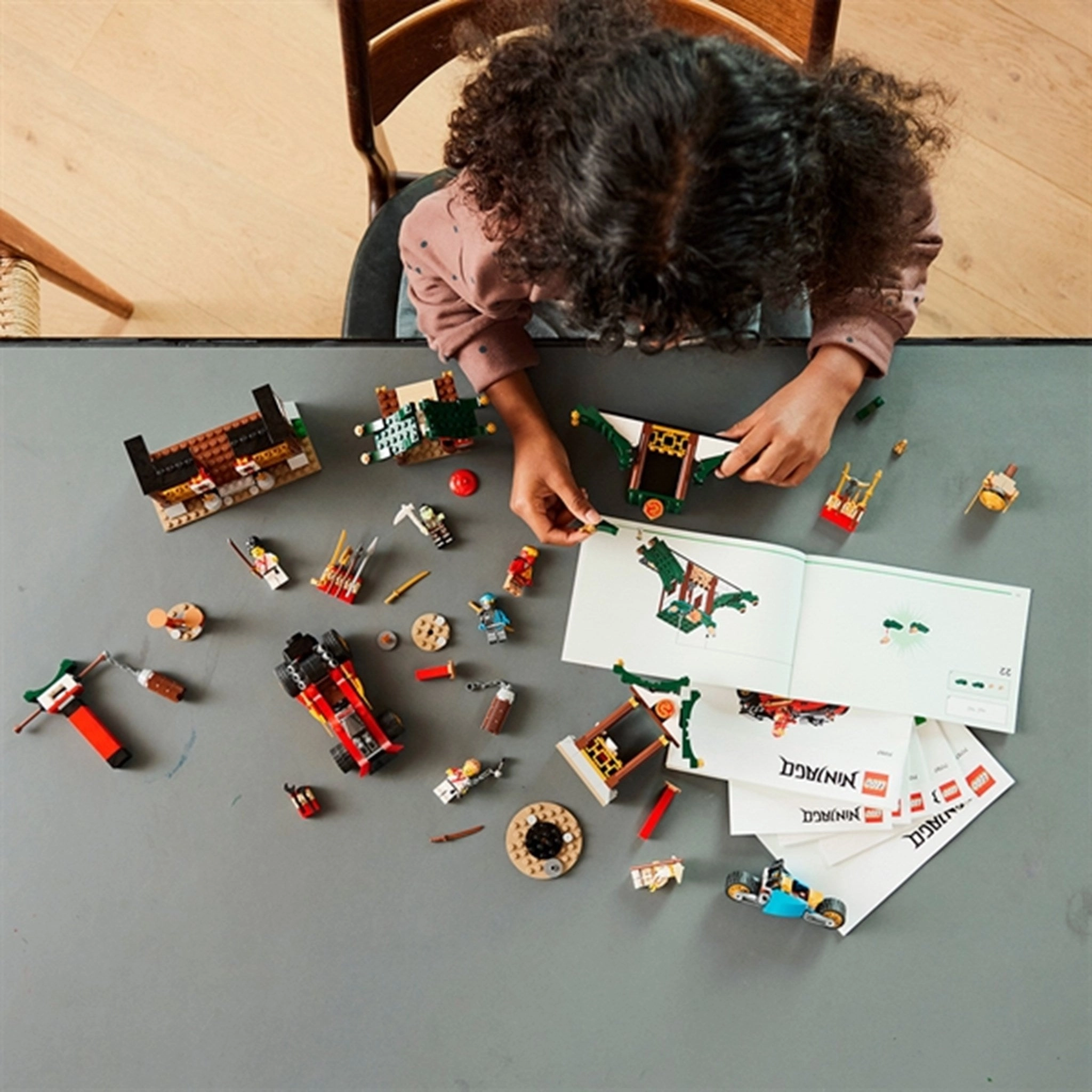 LEGO NINJAGO Creative Ninja Brick Box