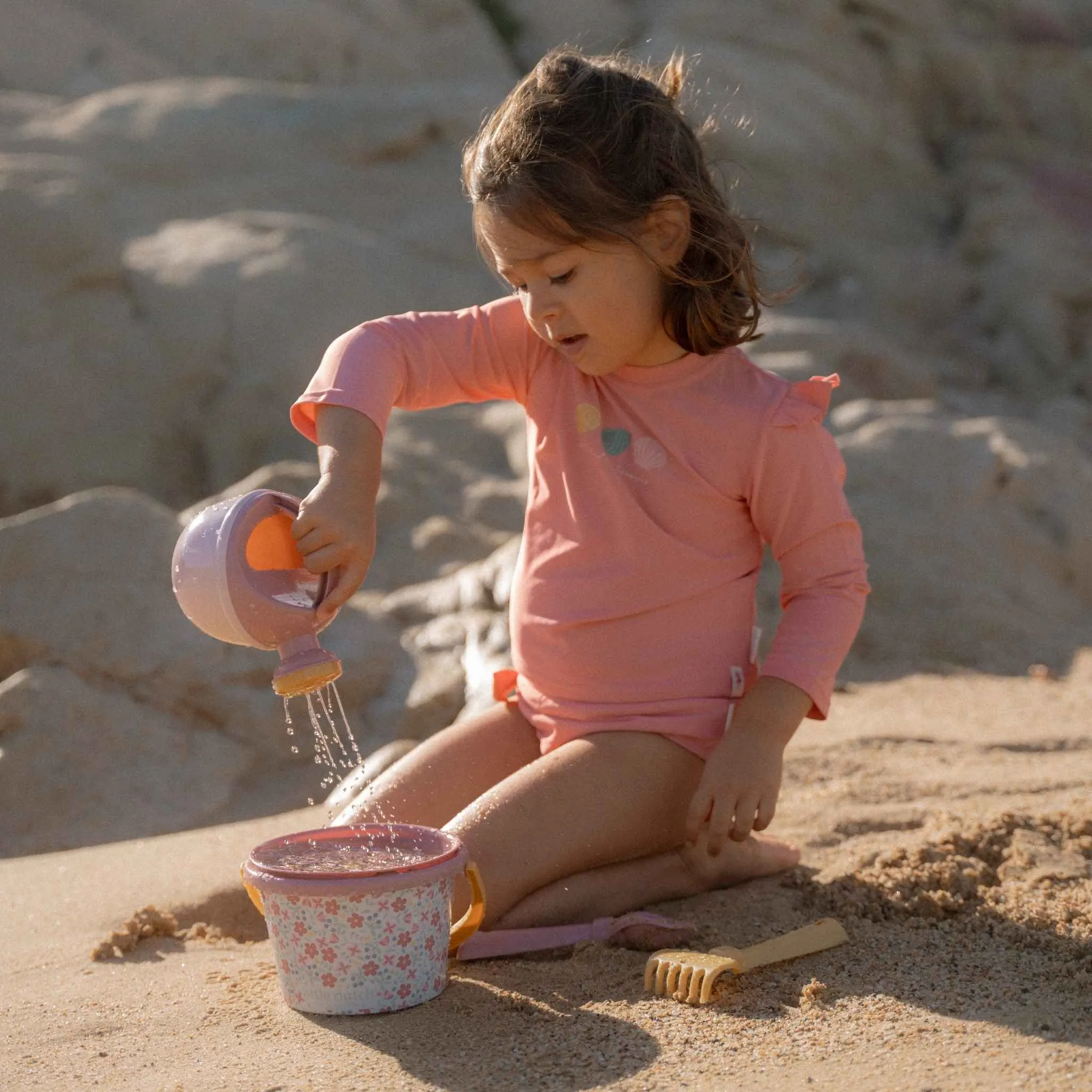 Little Dutch 5 Piece Flowers Beach Set - Pink