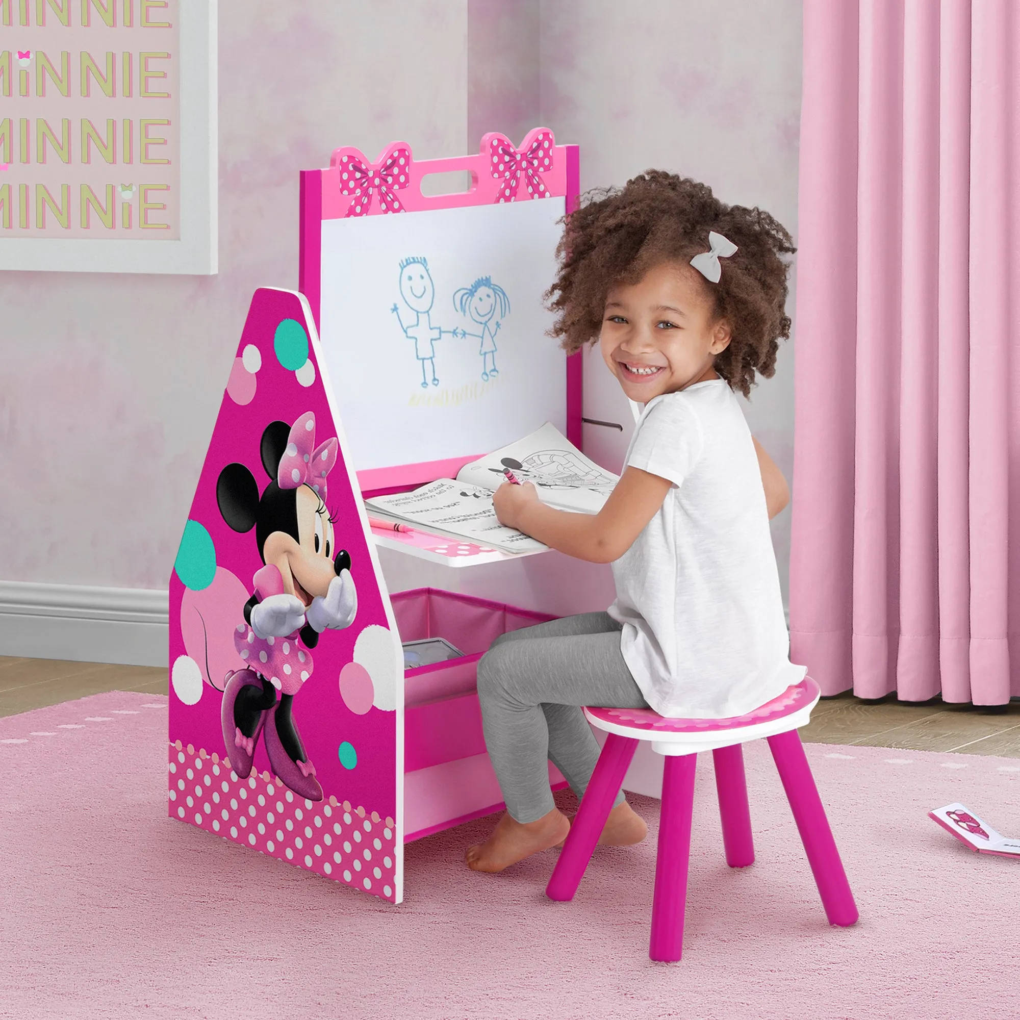 Minnie Mouse Deluxe Kids Art Table - Easel, Desk, Stool, Toy Organizer Babykids_Delta Children_Toy Storage & Bookshelves