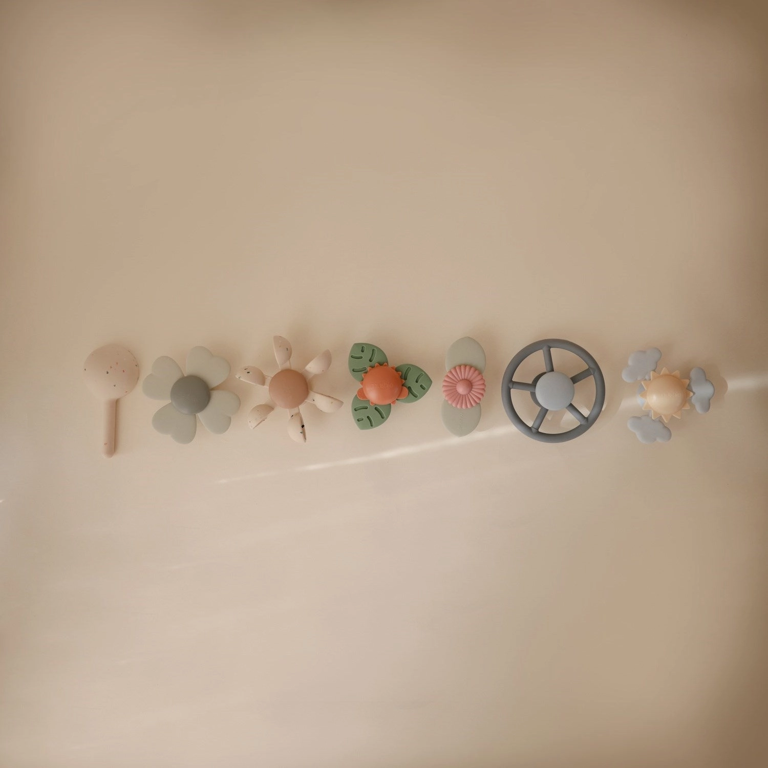 Mushie Water Wheel Bath Toy