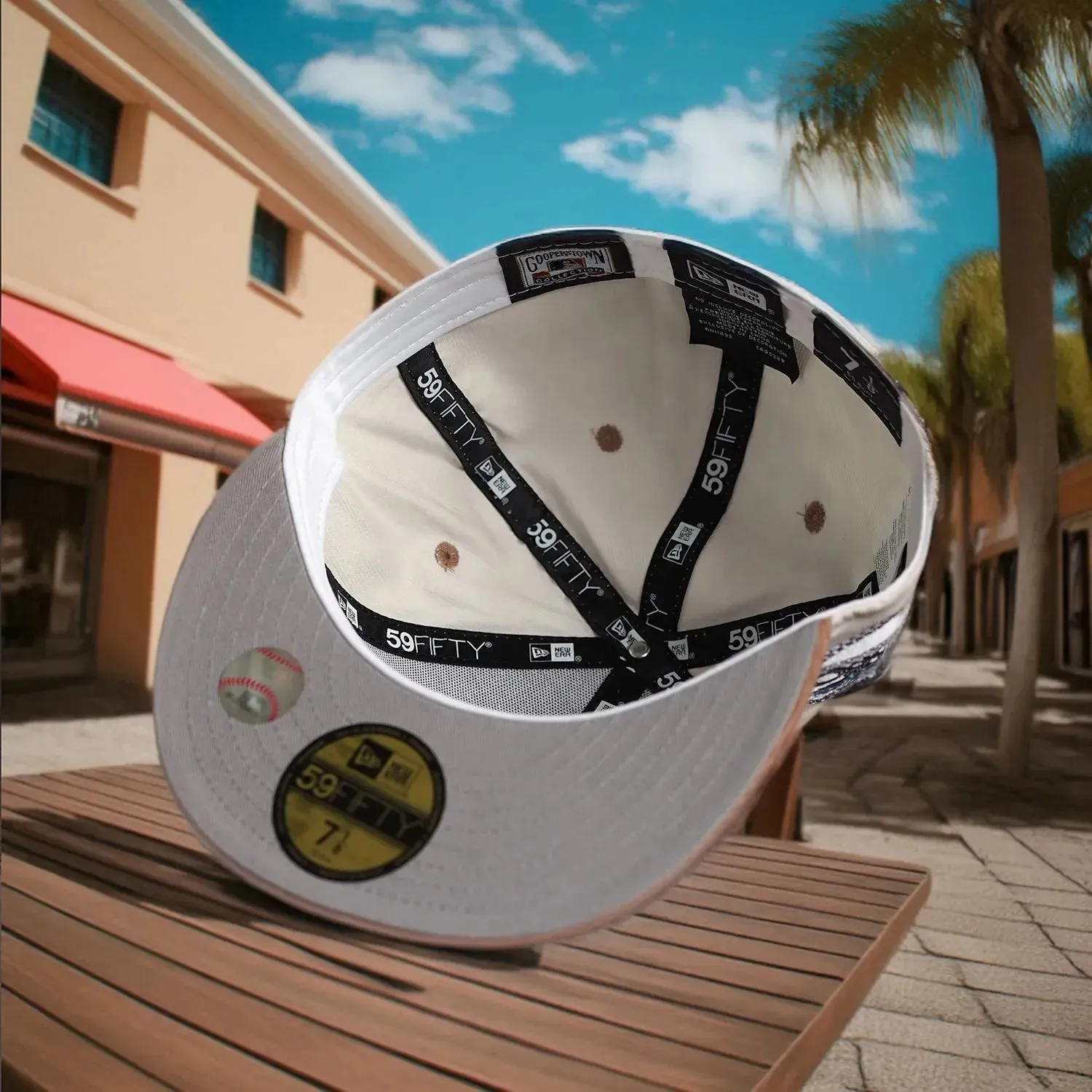 New Era Caps NEW ERA 59FIFTY MLB NEW YORK YANKEES YANKEE STADIUM TWO TONE MICRO CORD / GREY UV FITTED CAP