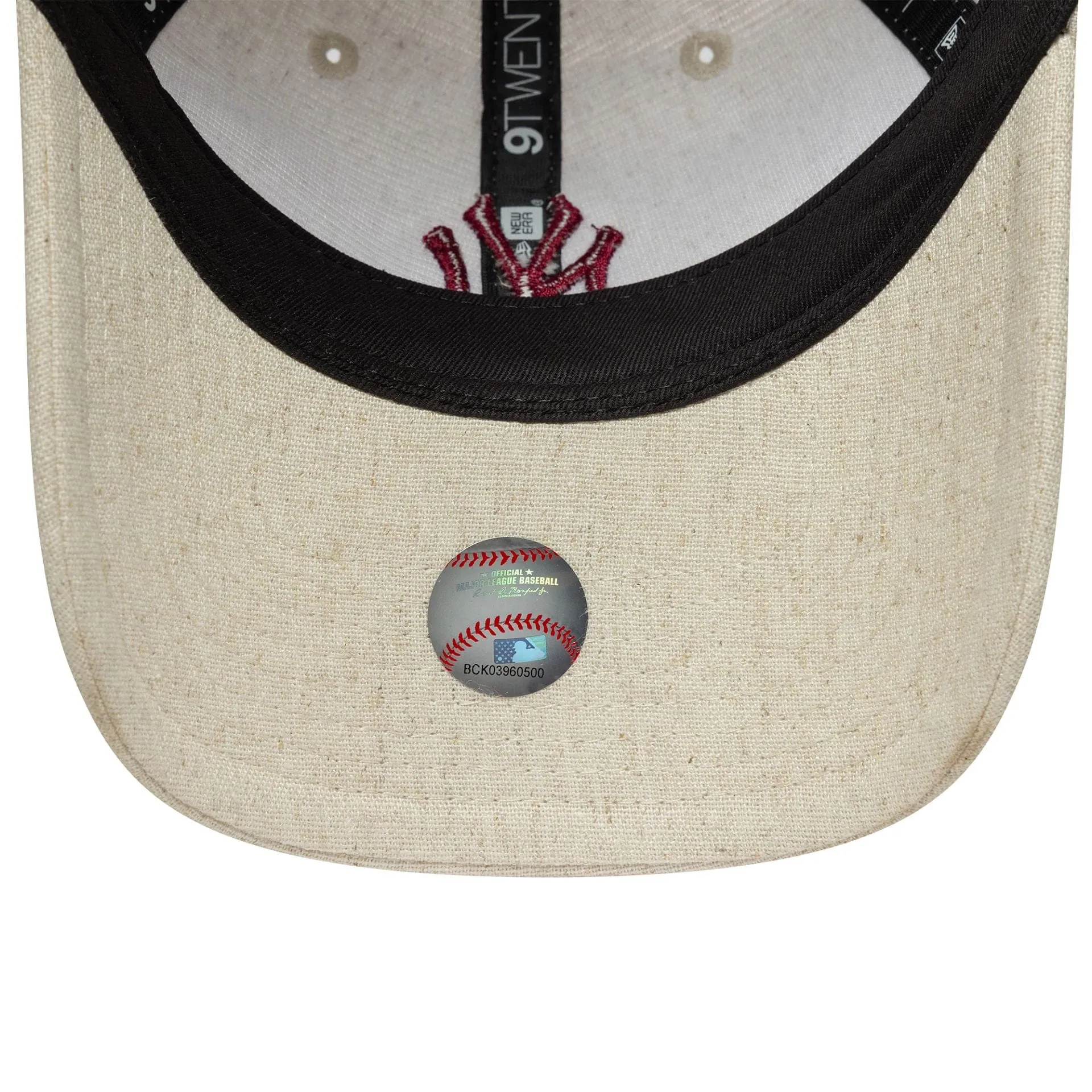 New Era Curved Caps New York Yankees MLB Linen Cream 9TWENTY Adjustable Cap